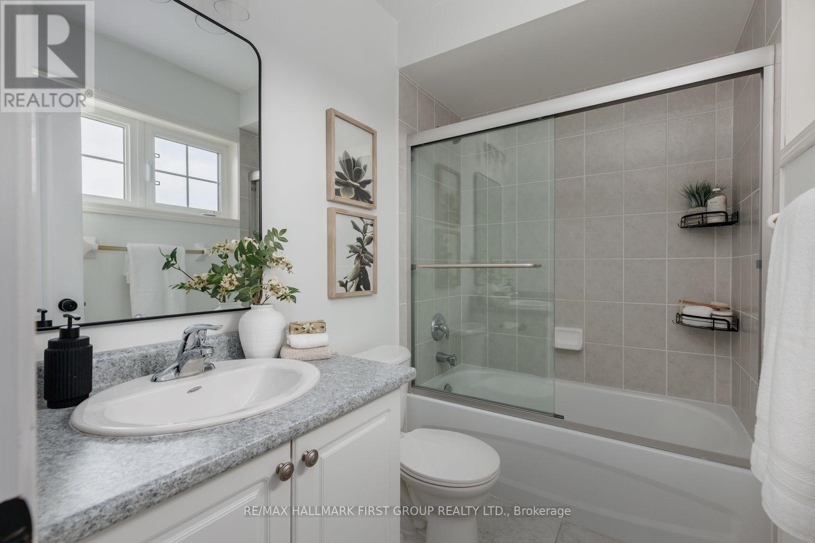 44 Milligan Street, Clarington (Newcastle), Ontario  L1B 1R6 - Photo 23 - E13587594