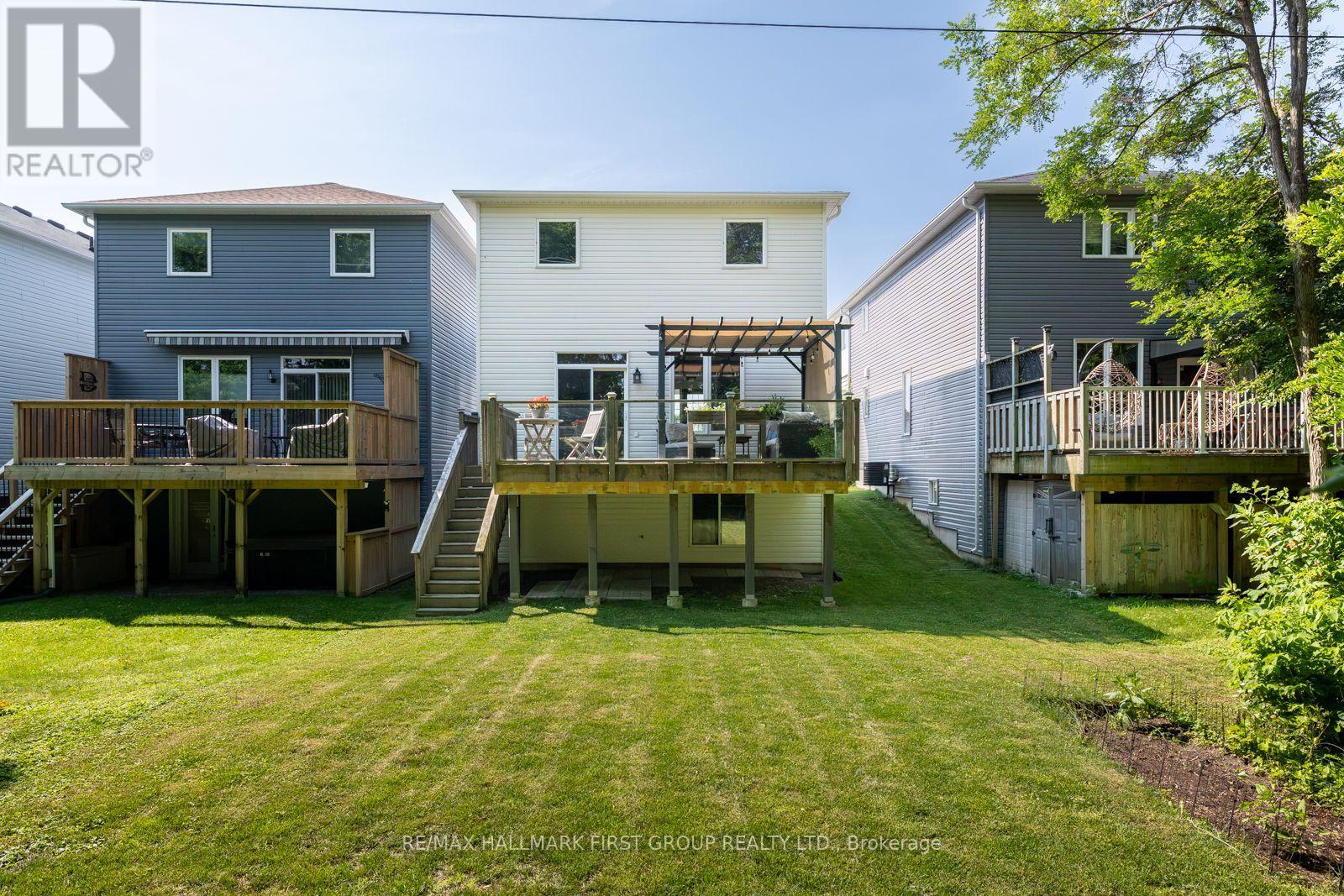 44 Milligan Street, Clarington (Newcastle), Ontario  L1B 1R6 - Photo 38 - E13587594