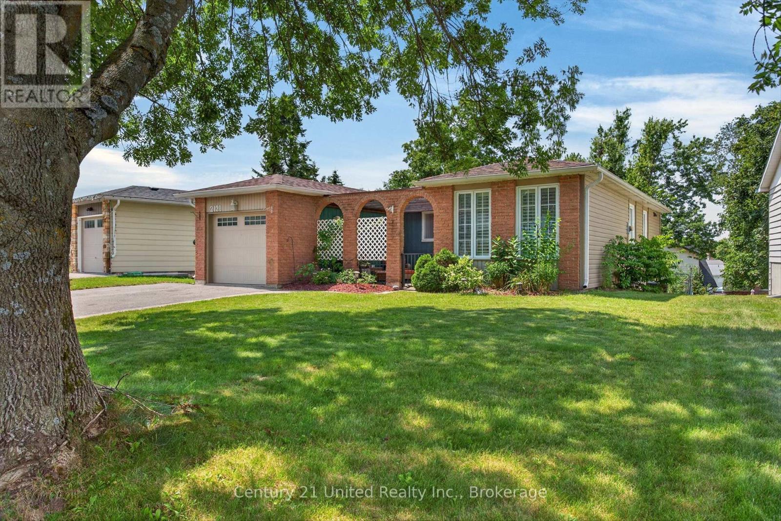 2121 Meadowview Road, Peterborough (Ashburnham Ward 4), Ontario  K9L 1S5 - Photo 2 - X13588526