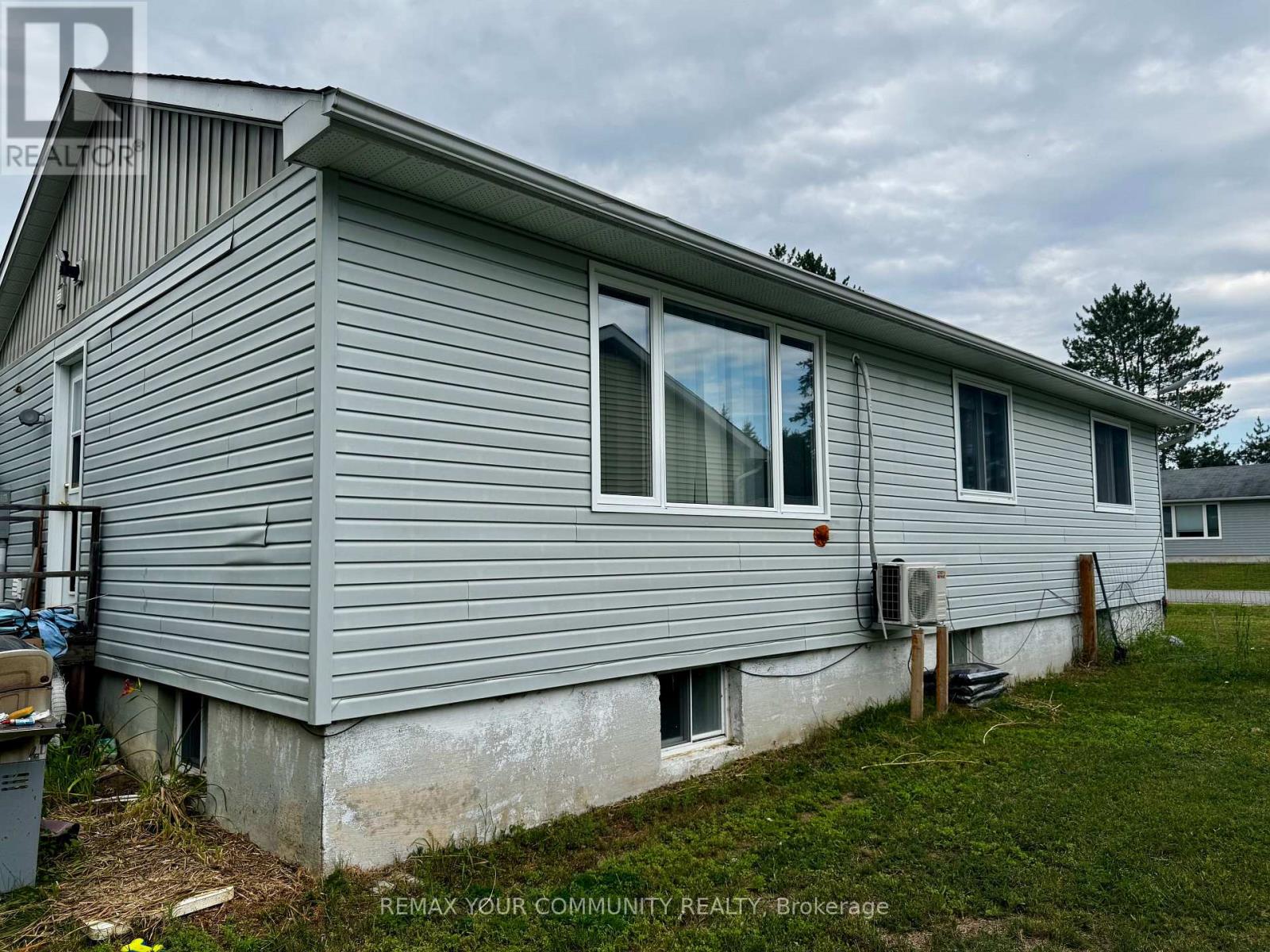 42 Sprucedale Street, Highlands East (Bicroft Ward), Ontario  K0L 1M0 - Photo 4 - X13588858