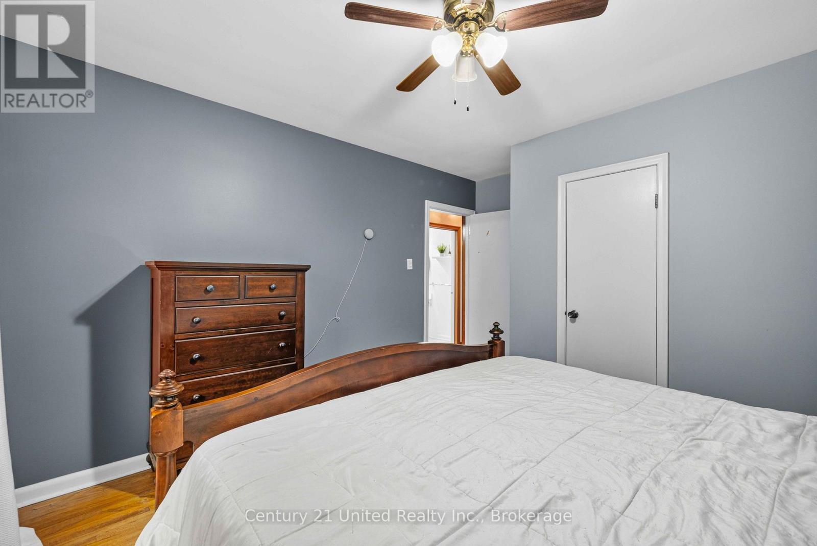 377 Chesterfield Avenue, Peterborough (Northcrest Ward 5), Ontario  K9H 4X8 - Photo 12 - X13588900