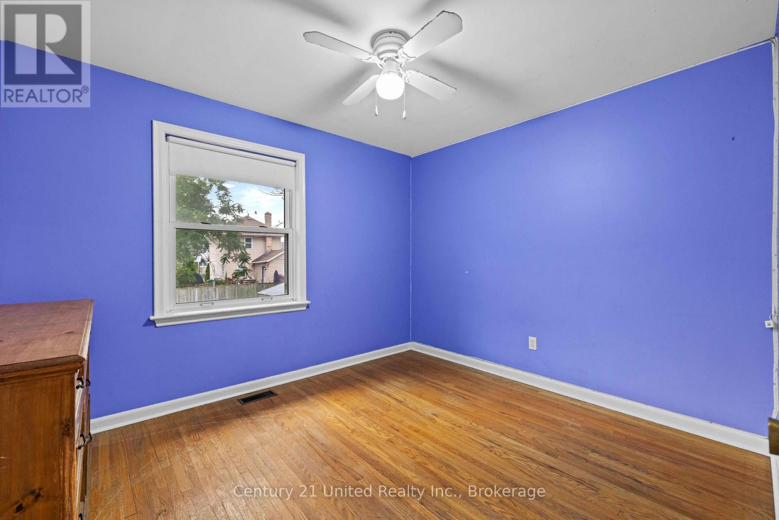 377 Chesterfield Avenue, Peterborough (Northcrest Ward 5), Ontario  K9H 4X8 - Photo 13 - X13588900