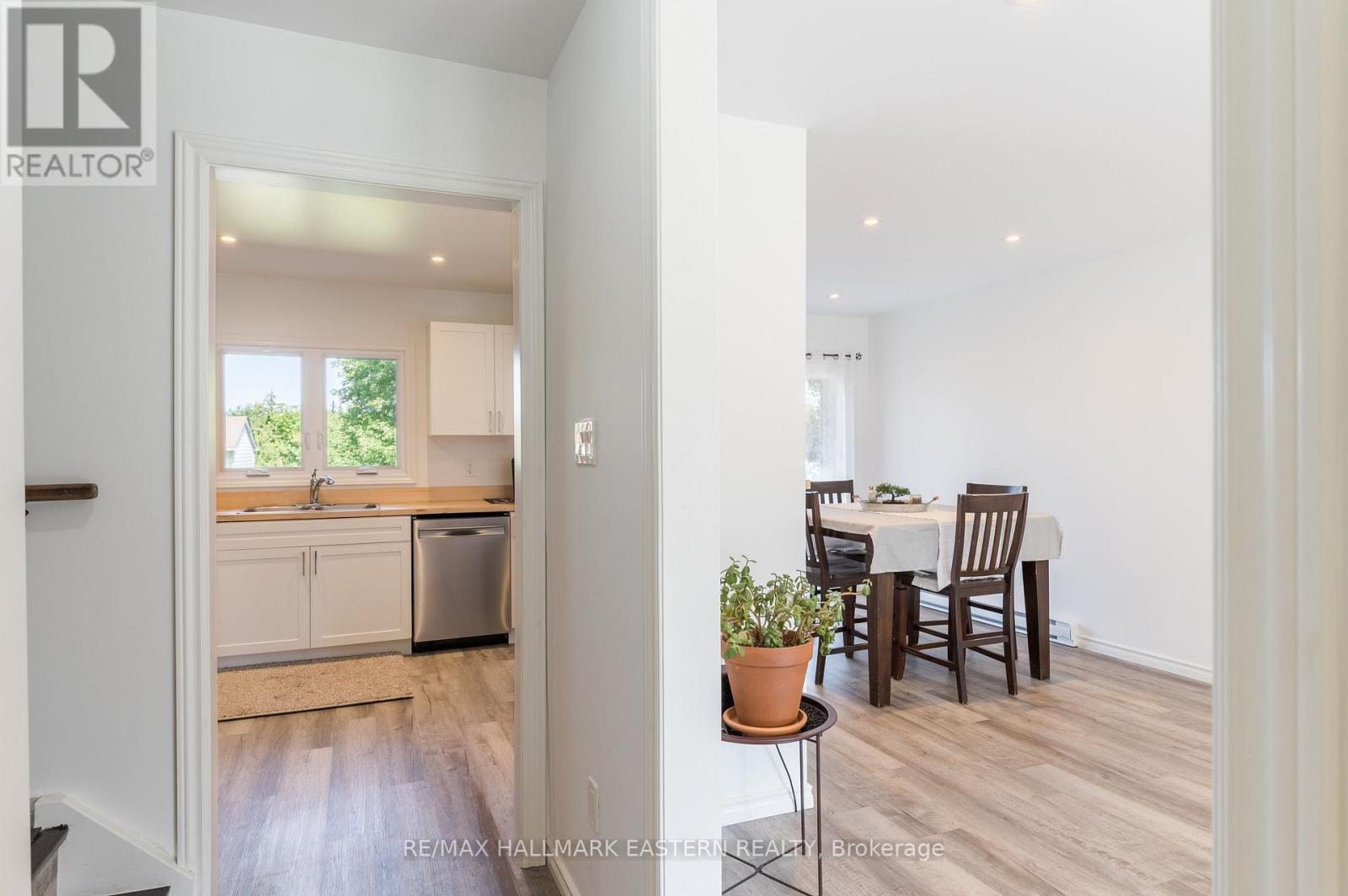 210 Maxwell Avenue, Peterborough (Ashburnham Ward 4), Ontario  K9J 1B5 - Photo 14 - X13588962
