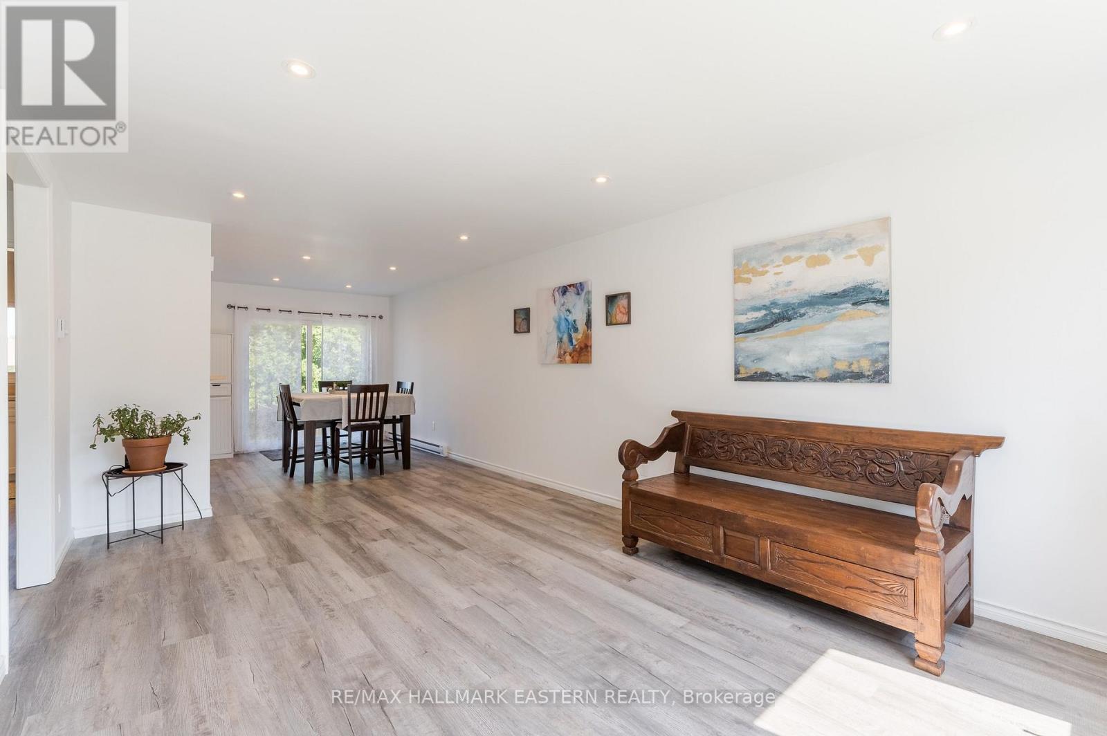 210 Maxwell Avenue, Peterborough (Ashburnham Ward 4), Ontario  K9J 1B5 - Photo 5 - X13588962