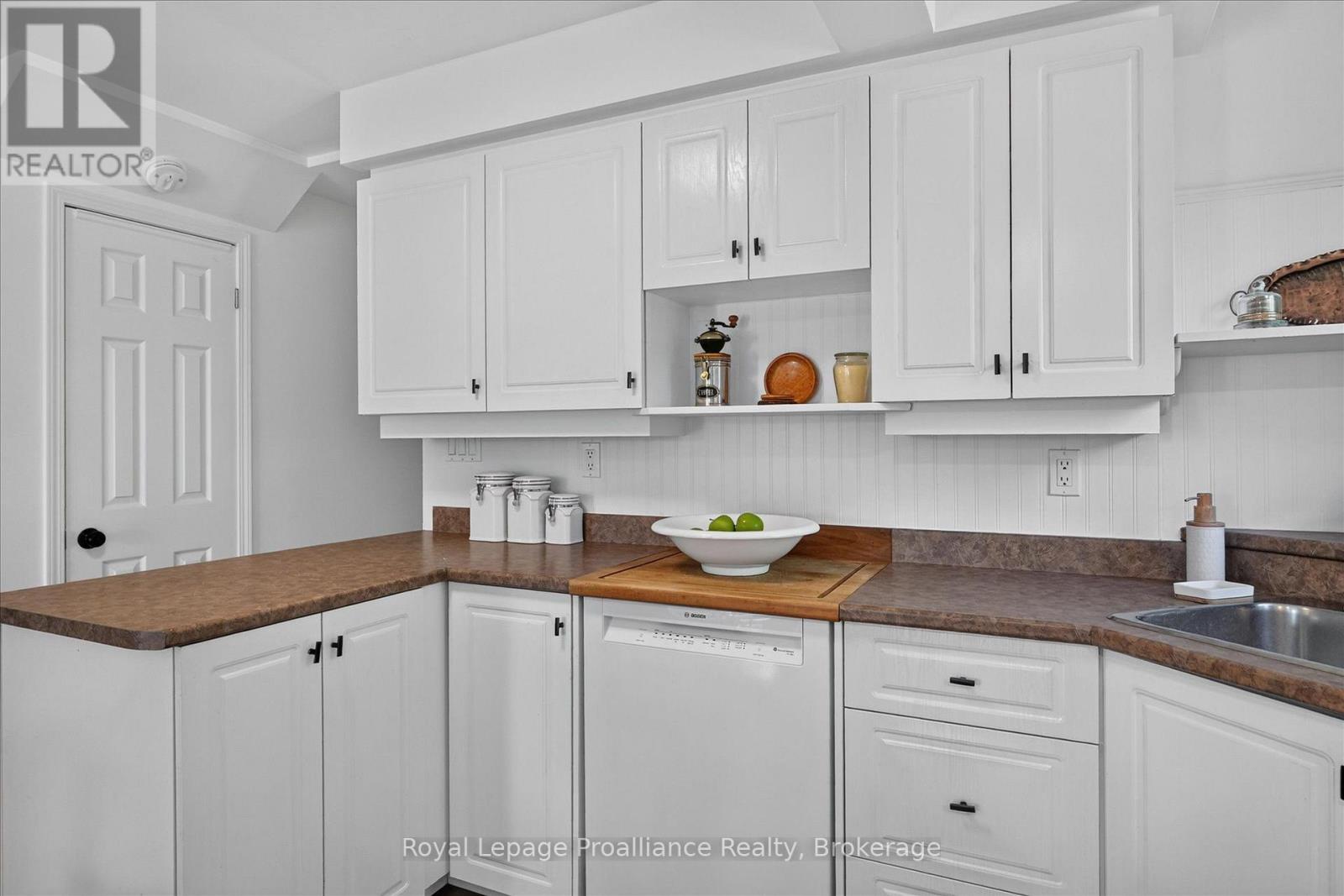 551 & 565 Cooney Island Road, Douro-Dummer, Ontario  K0L 2H0 - Photo 30 - X13589276