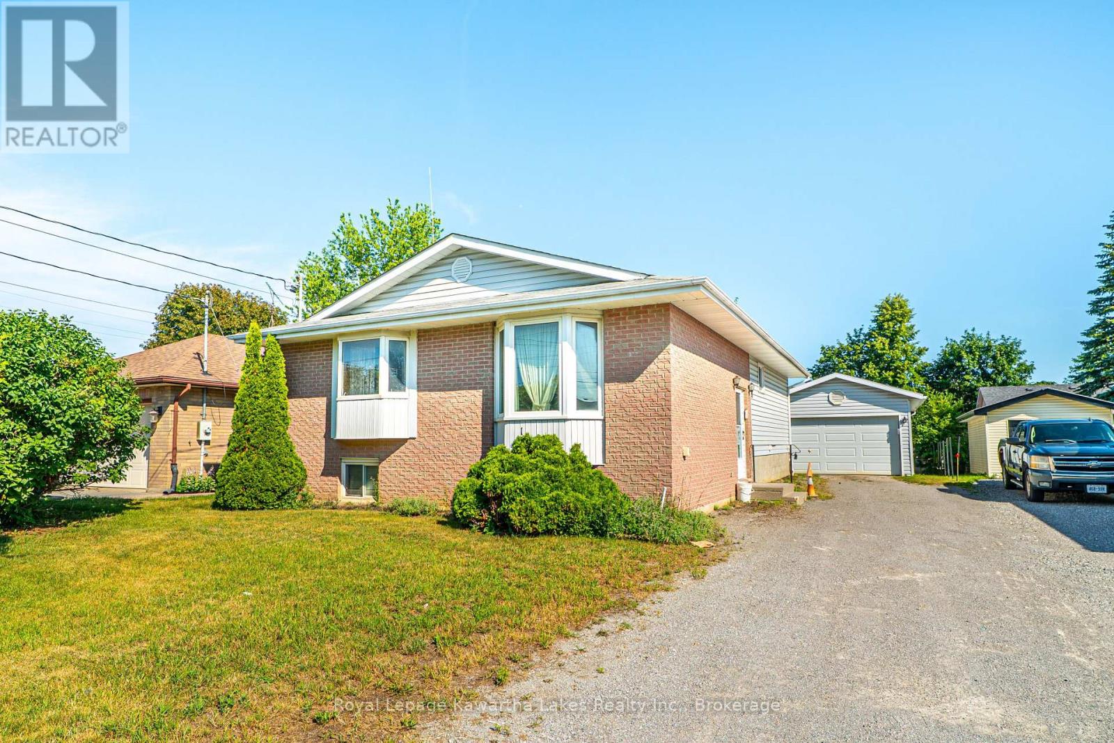 182 COLBORNE STREET W, kawartha lakes (lindsay), Ontario