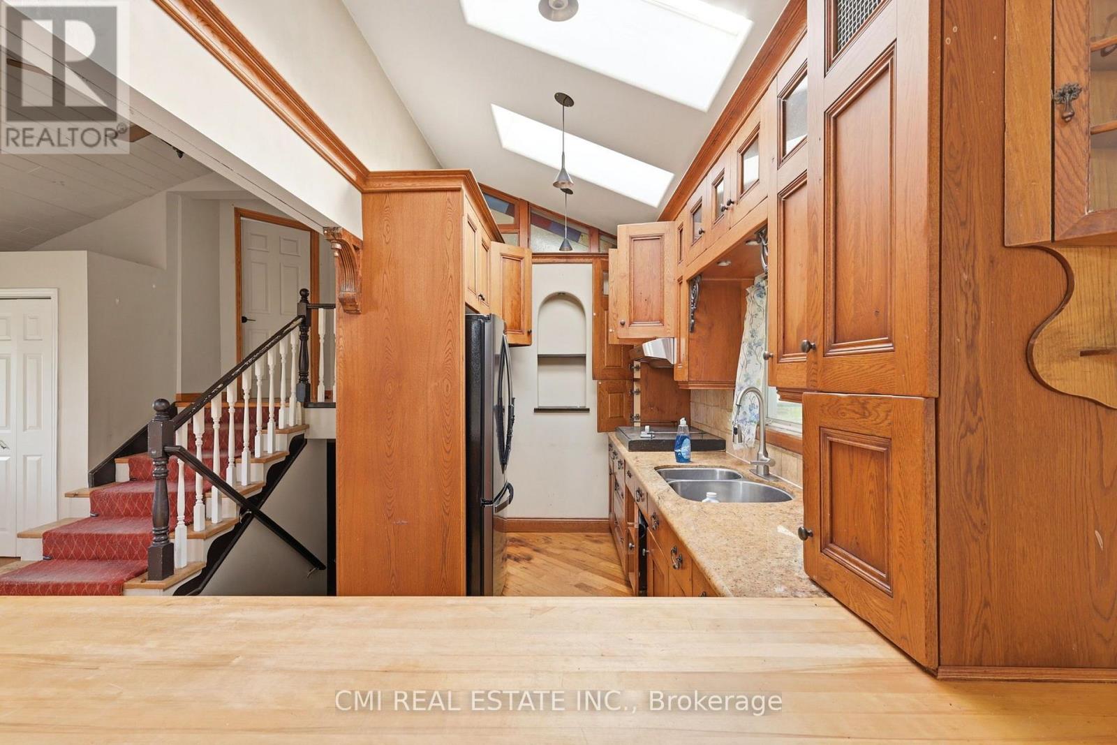 8 Jakeman Street, Kawartha Lakes (Manvers), Ontario  L0A 1A0 - Photo 8 - X13589322