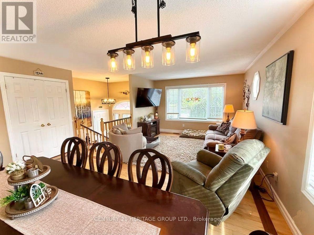 16 Eakins Crescent, Kawartha Lakes (Lindsay), Ontario  K9V 6H8 - Photo 7 - X13589348