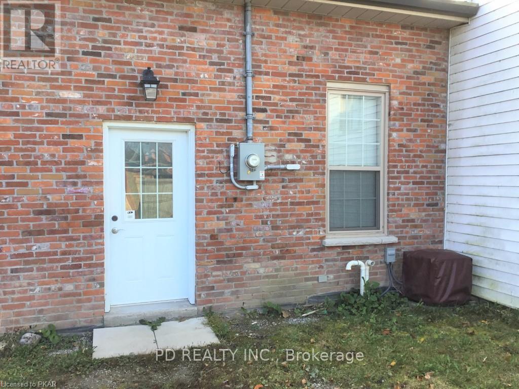 41 King Street E, Kawartha Lakes (Omemee), Ontario  K0L 2W0 - Photo 15 - X13594024