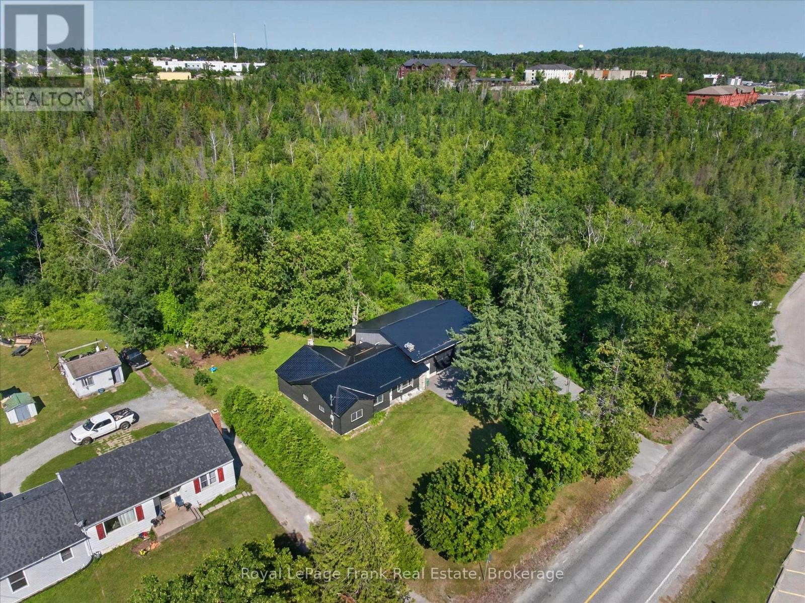 731 Harper Road, Peterborough (Otonabee Ward 1), Ontario  K9J 6X6 - Photo 37 - X13594042