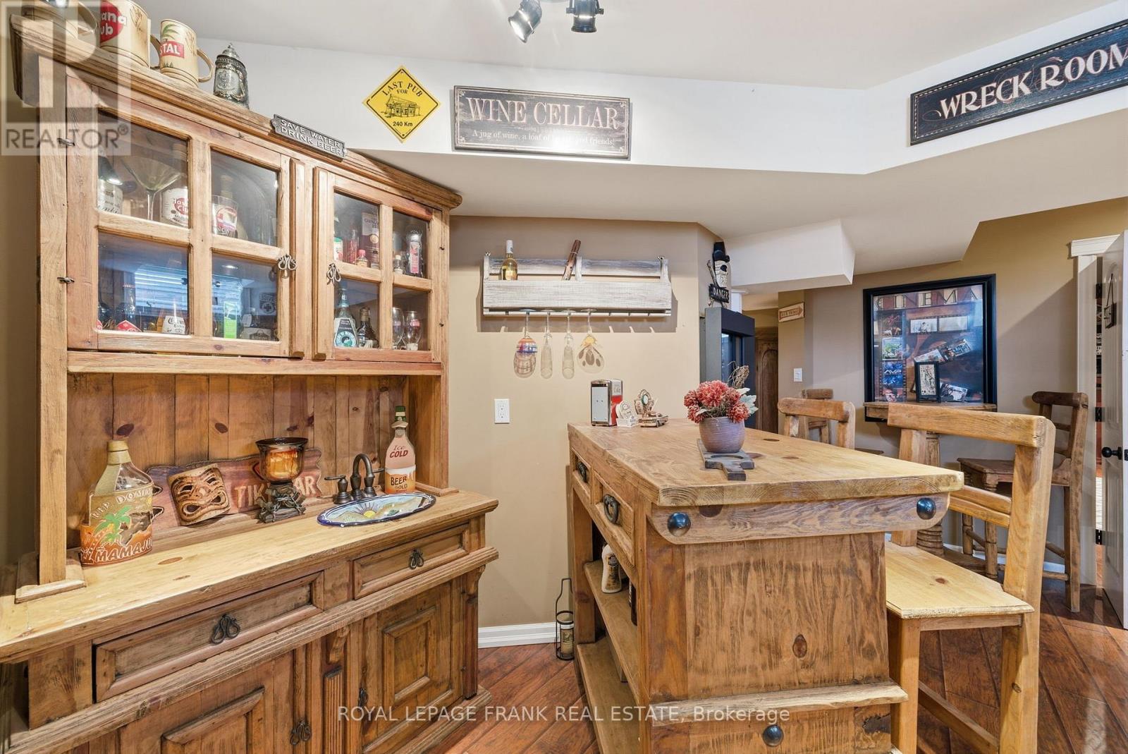 8 Kyle Court, Kawartha Lakes (Lindsay), Ontario  K9V 0E2 - Photo 38 - X13594318
