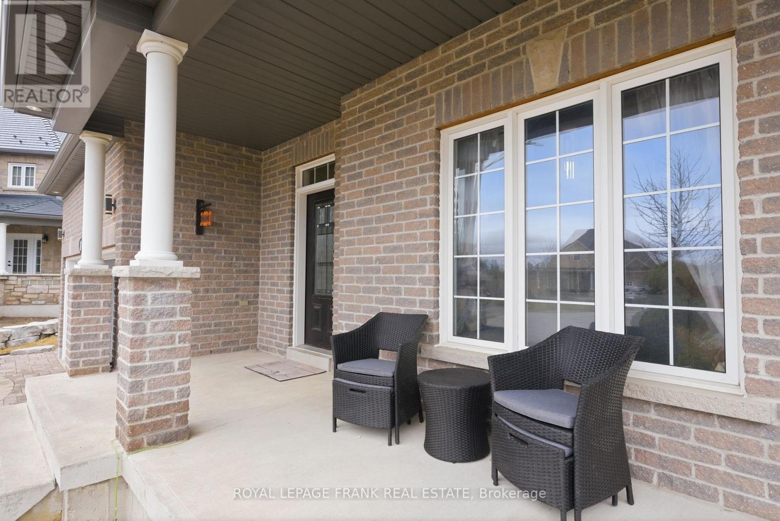 8 Kyle Court, Kawartha Lakes (Lindsay), Ontario  K9V 0E2 - Photo 4 - X13594318