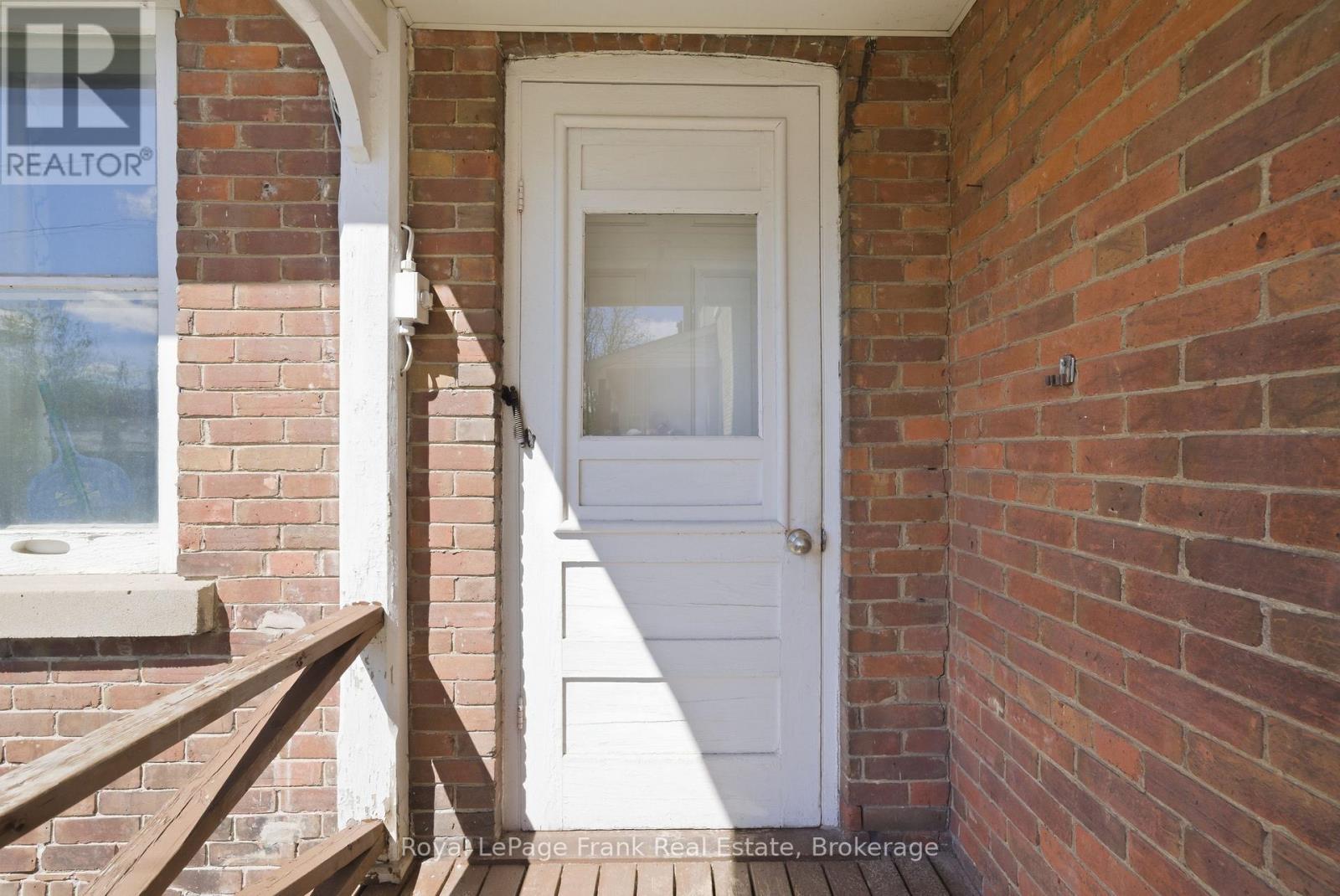 279 Kent Street W, Kawartha Lakes (Lindsay), Ontario  K9V 2Z8 - Photo 7 - X13594430