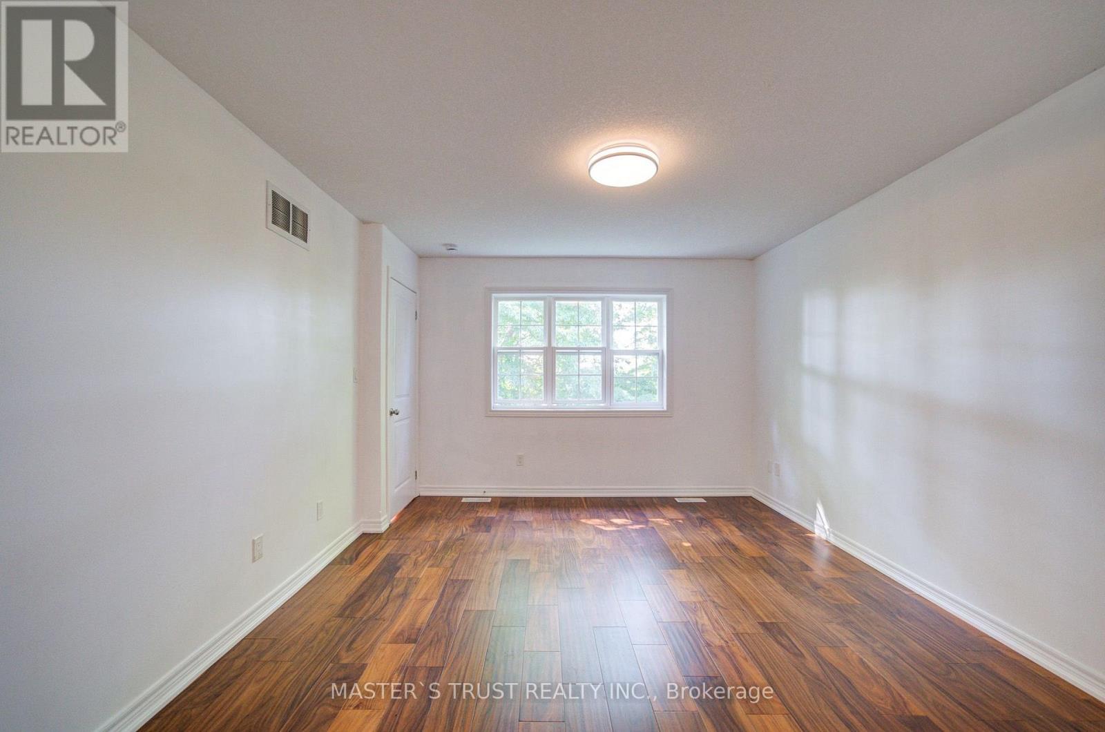 569 Grange Way, Peterborough (Northcrest Ward 5), Ontario  K9H 7M9 - Photo 14 - X13594952