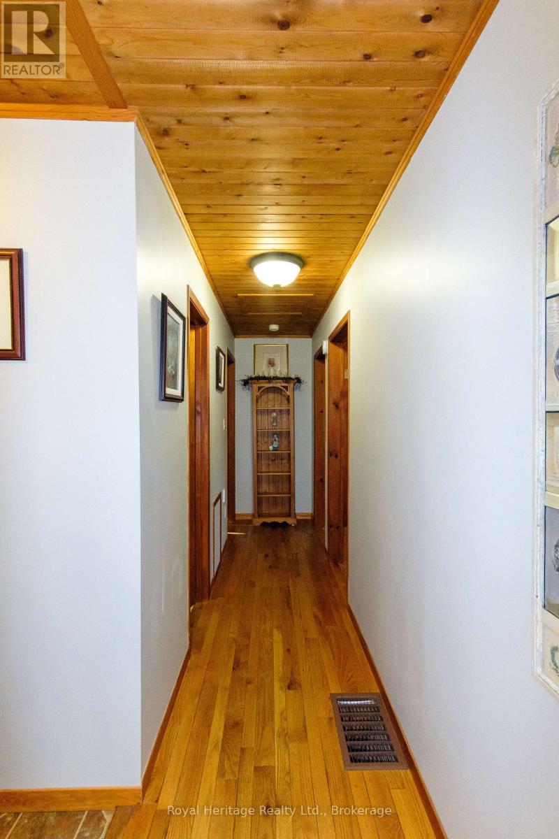 497 Mooney Road, Hastings Highlands (Monteagle Ward), Ontario  K0L 1C0 - Photo 12 - X13596316