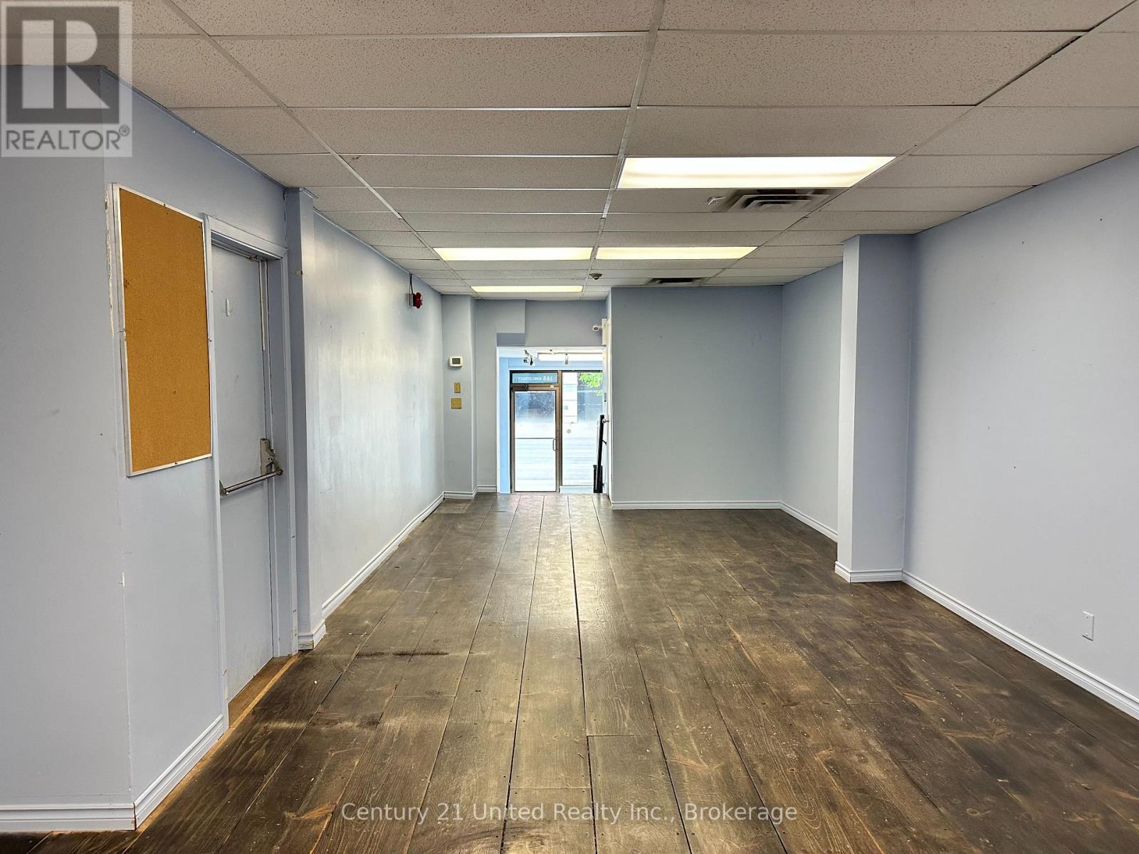 S15 - 165 King Street, Peterborough (Town Ward 3), Ontario  K9J 2R8 - Photo 4 - X13596772