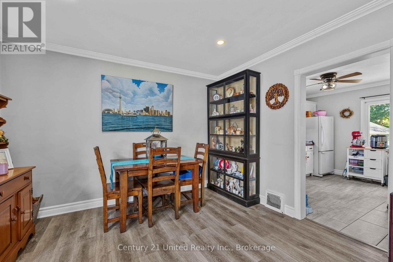 525 Howden Street, Peterborough (Otonabee Ward 1), Ontario  K9J 4B4 - Photo 10 - X13596944
