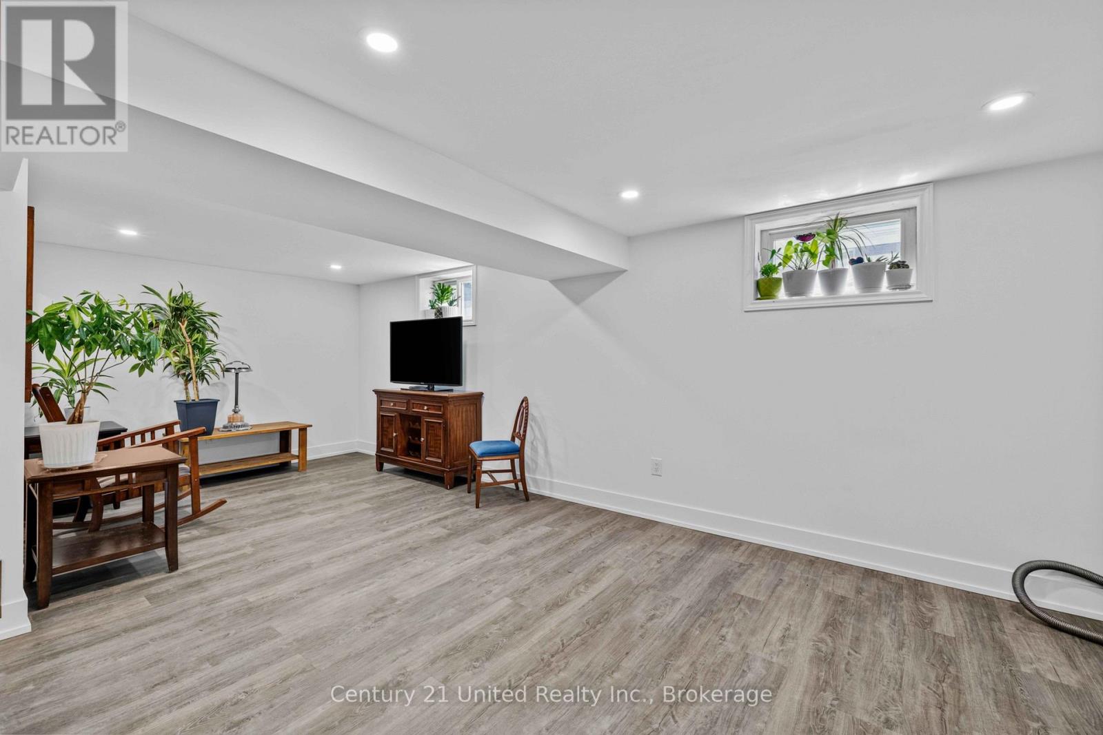 525 Howden Street, Peterborough (Otonabee Ward 1), Ontario  K9J 4B4 - Photo 22 - X13596944