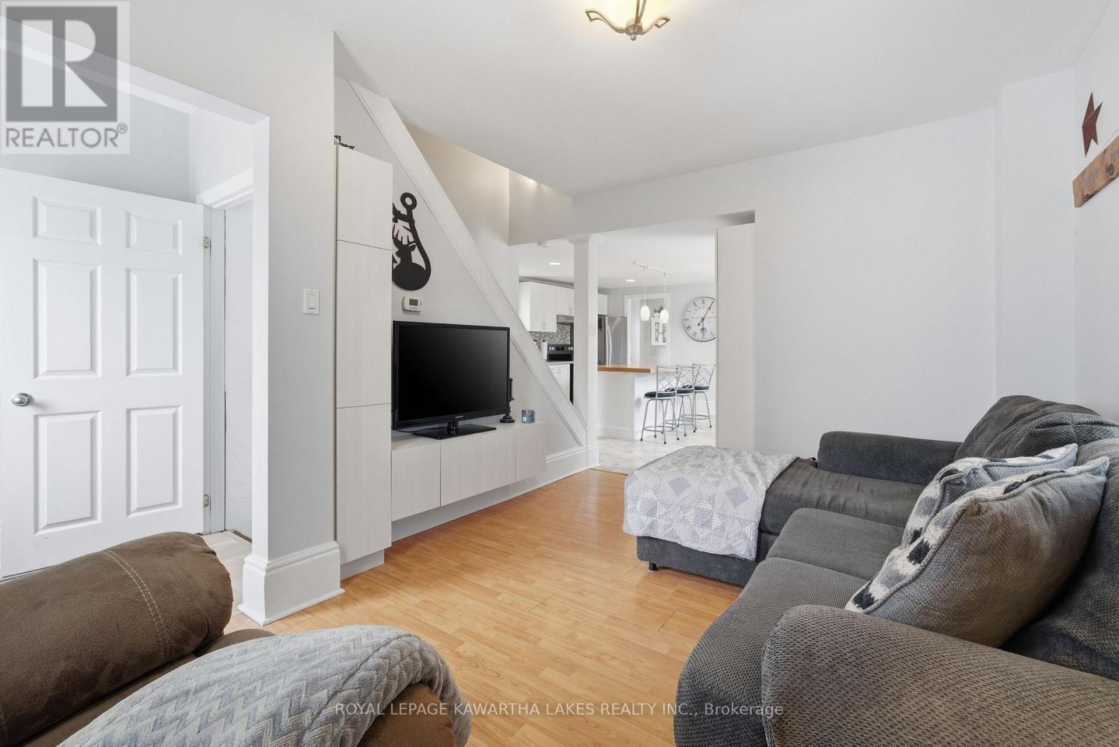 126 King Street, Kawartha Lakes (Lindsay), Ontario  K9V 1E3 - Photo 12 - X13597166