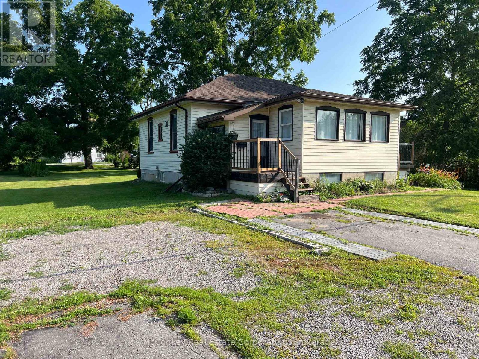 24 King Street W, Kawartha Lakes (Omemee), Ontario  K0L 2W0 - Photo 2 - X13598328