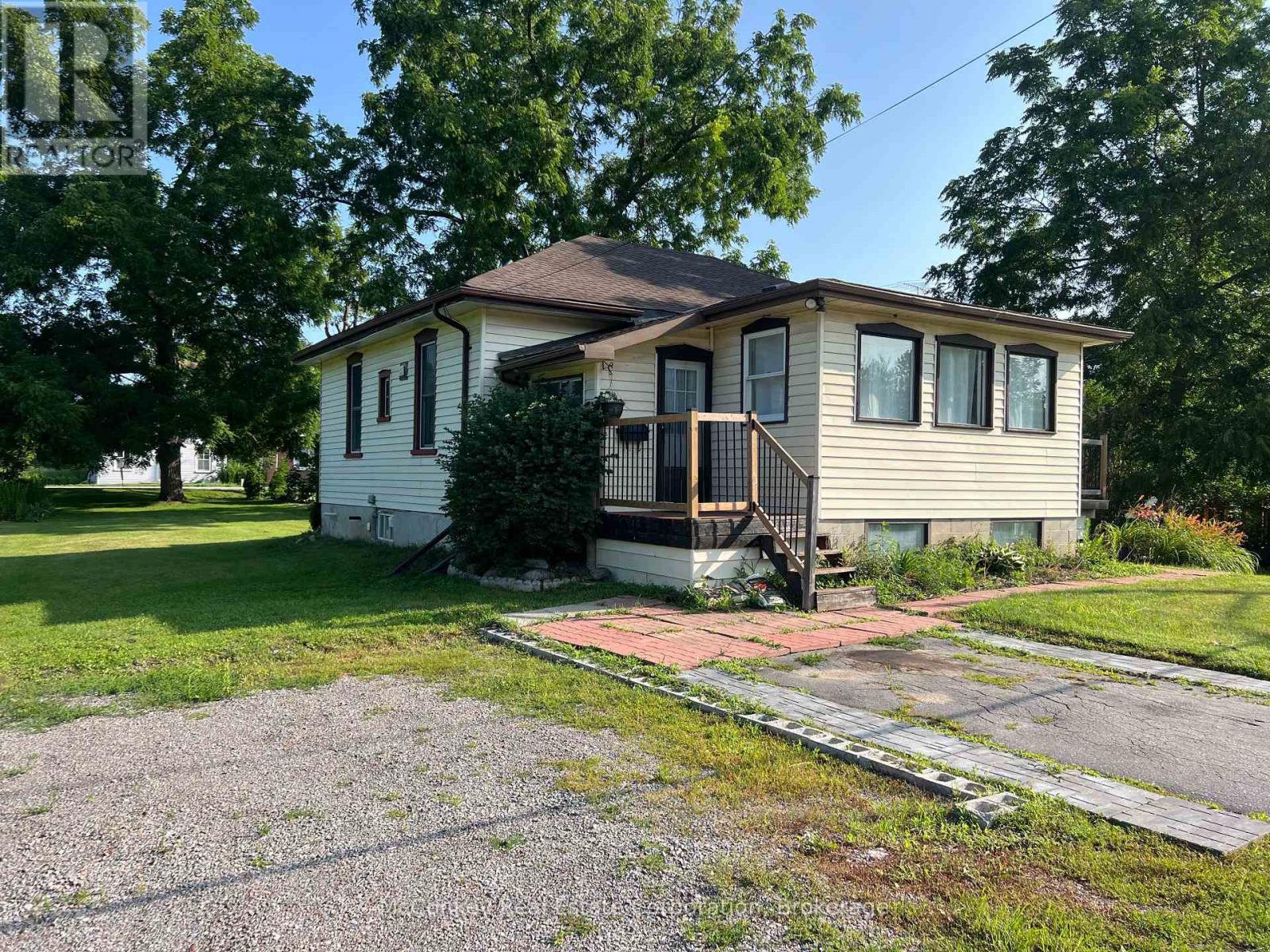24 King Street W, Kawartha Lakes (Omemee), Ontario  K0L 2W0 - Photo 3 - X13598328