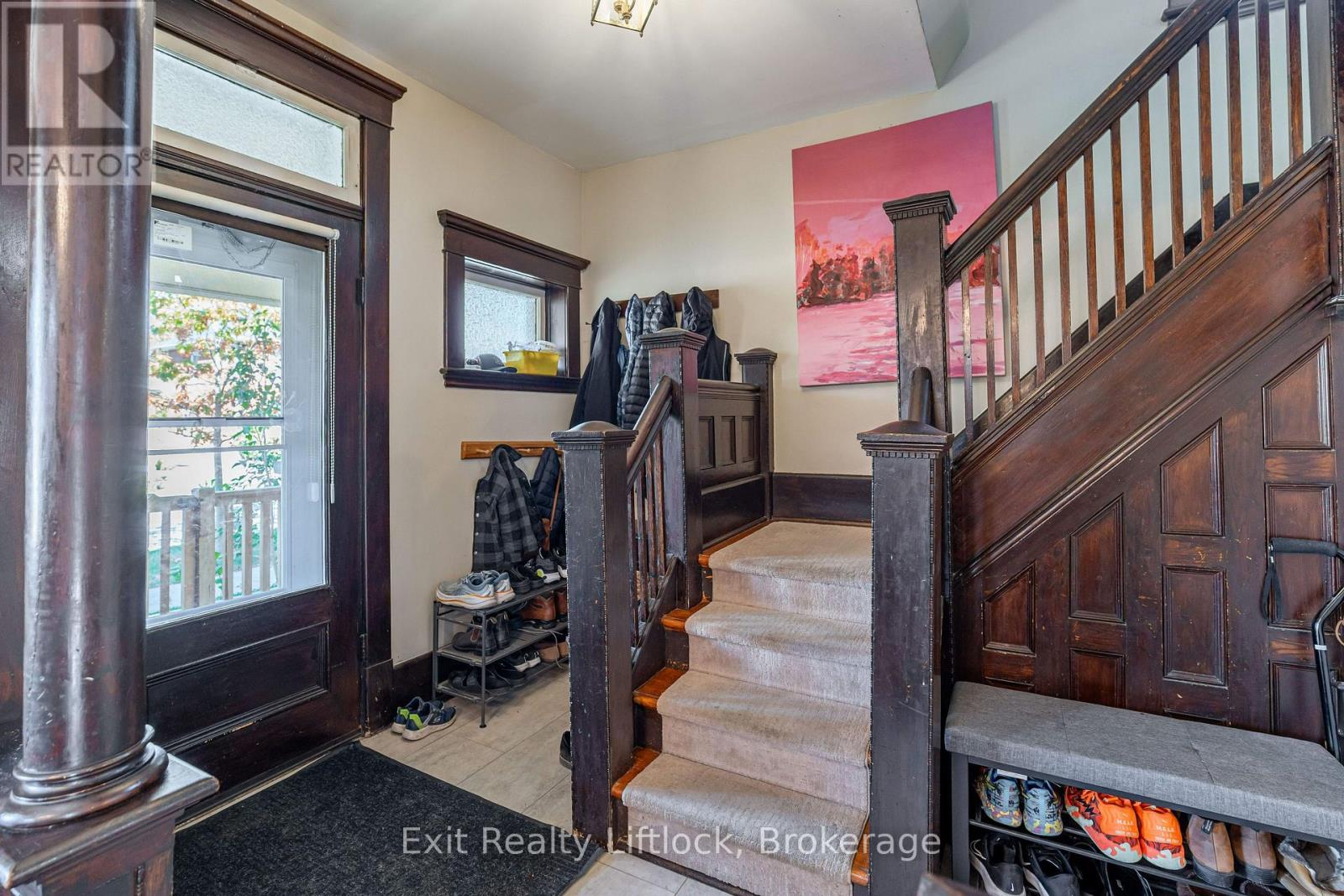 251 Prince Street, Peterborough (Town Ward 3), Ontario  K9J 2A6 - Photo 4 - X13598754