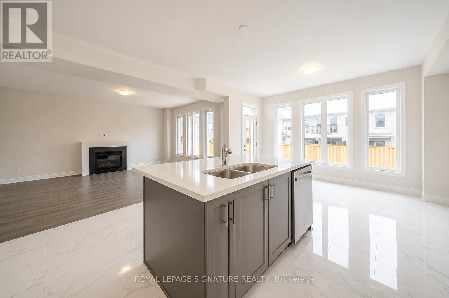 109 York Drive, Peterborough (Monaghan Ward 2), Ontario  K9K 0G3 - Photo 6 - X13599694