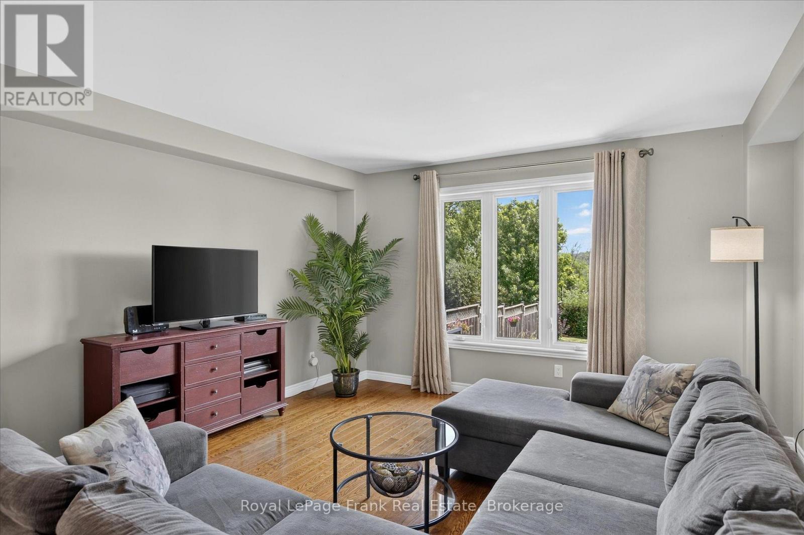2305 Marsdale Drive, Peterborough (Ashburnham Ward 4), Ontario  K9L 0B6 - Photo 18 - X13599958