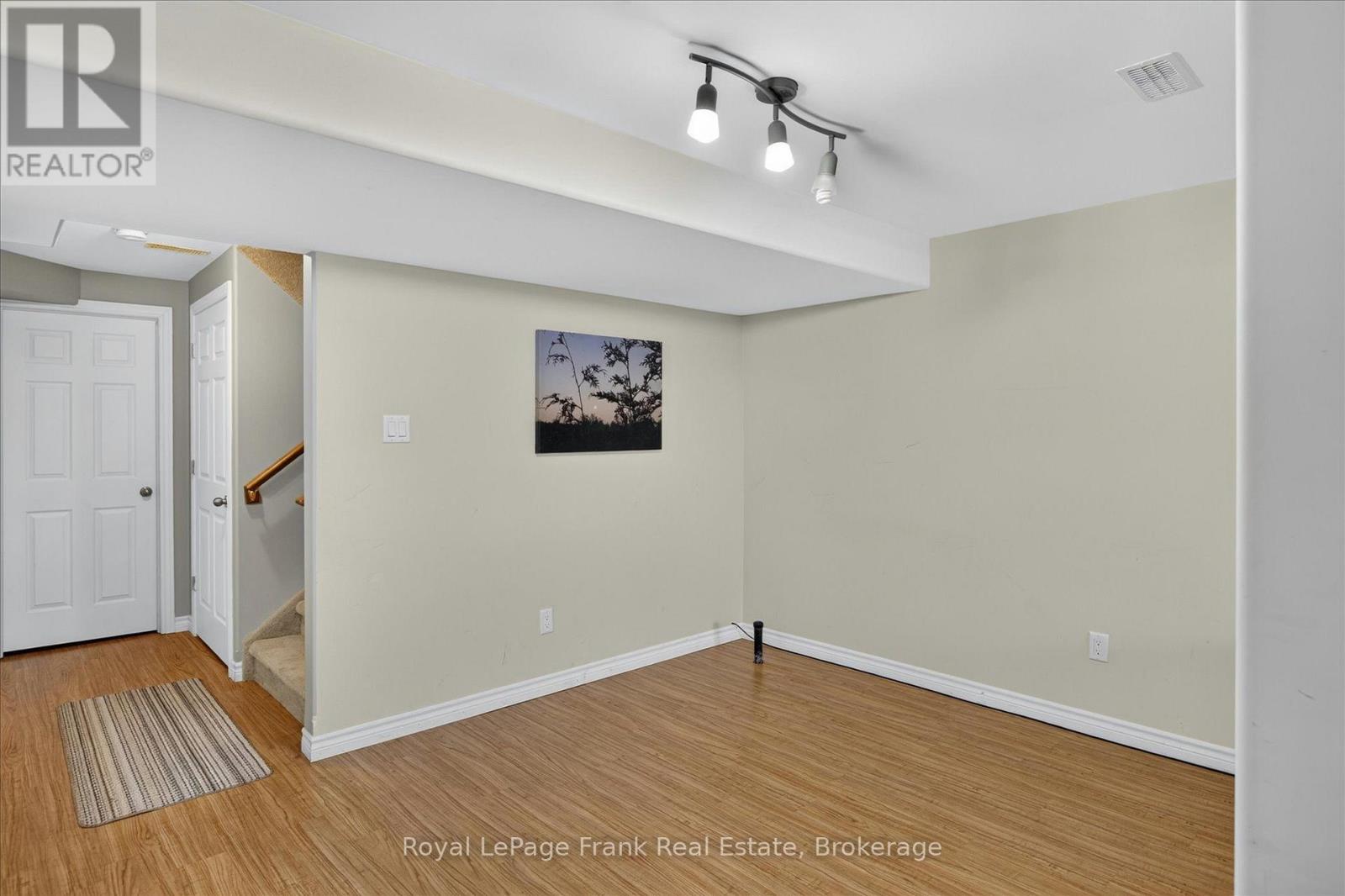 2305 Marsdale Drive, Peterborough (Ashburnham Ward 4), Ontario  K9L 0B6 - Photo 36 - X13599958