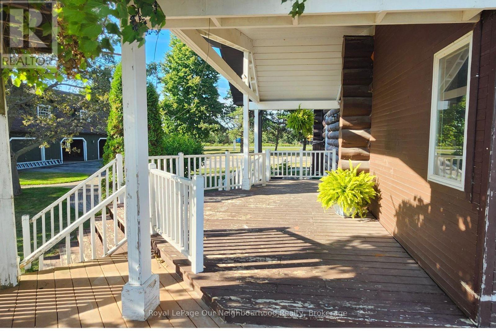 3741 Lakeshore Road E, Clarington, Ontario  L1B 1L9 - Photo 4 - E13601156