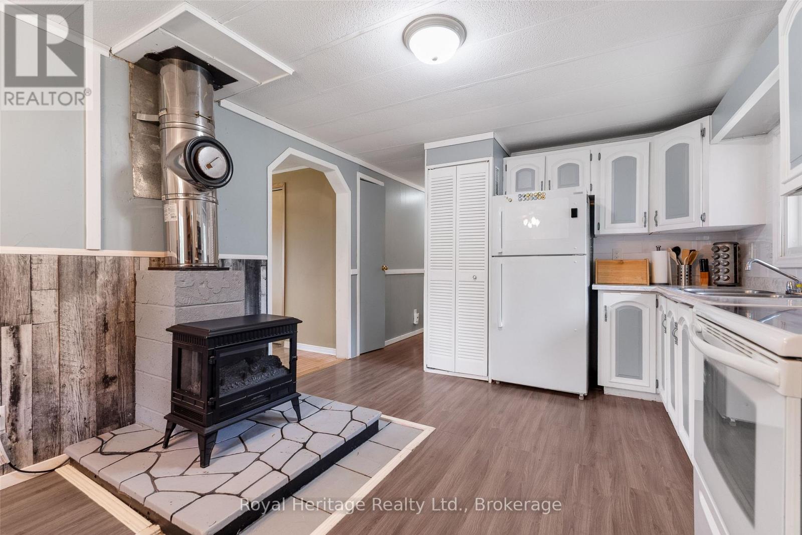 14 Stoney Creek Road, Kawartha Lakes (Lindsay), Ontario  K9V 0K1 - Photo 11 - X13601248