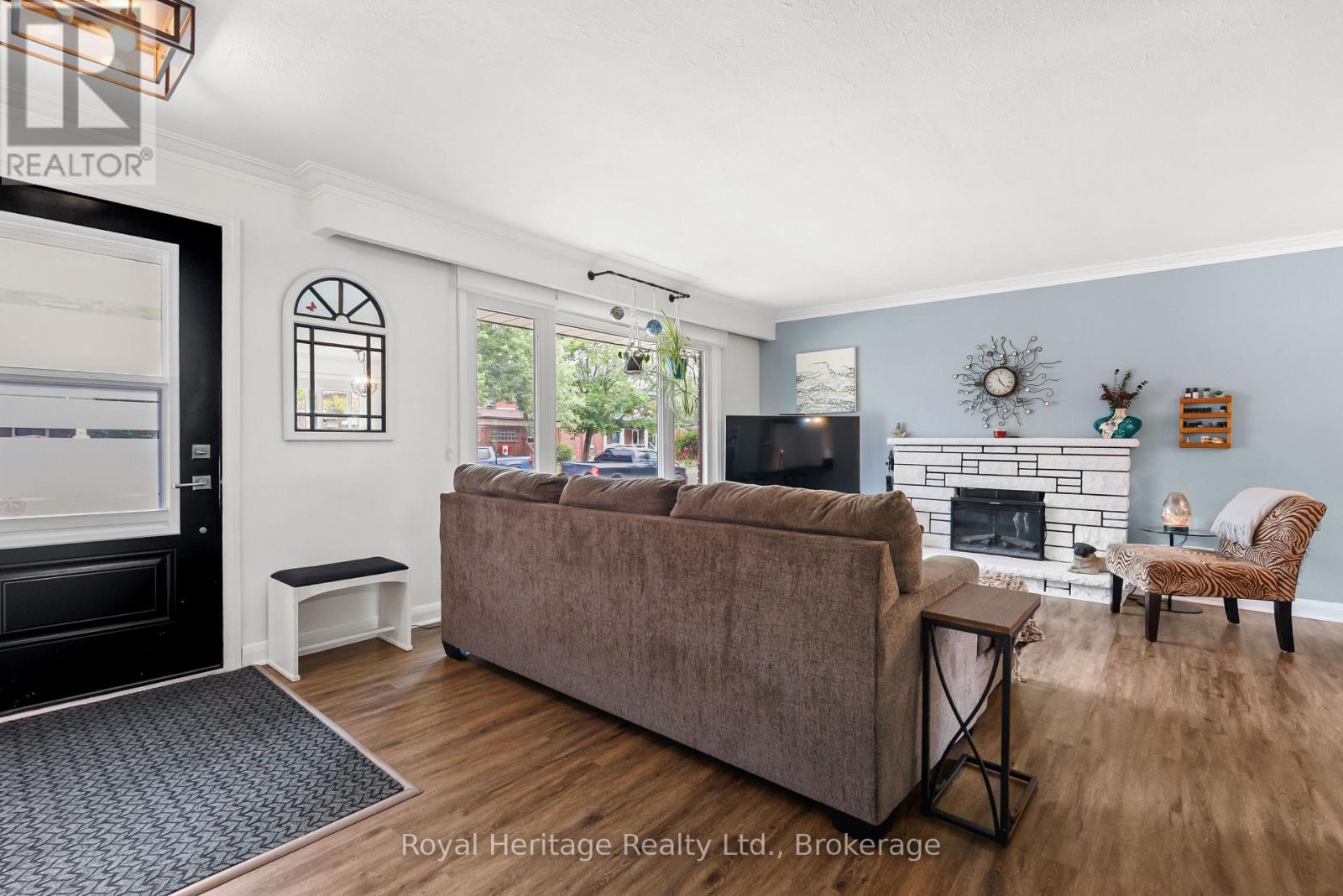 87 Colborne Street W, Kawartha Lakes (Lindsay), Ontario  K9V 3T4 - Photo 6 - X13601250