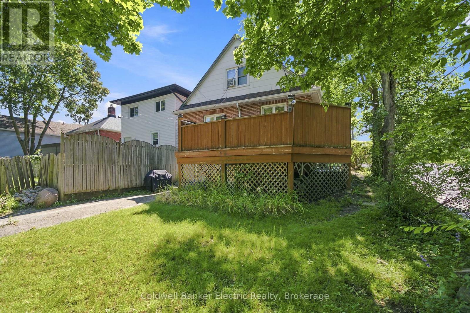 1228 Kenneth Avenue, Peterborough (Otonabee Ward 1), Ontario  K9J 5P9 - Photo 31 - X13601330