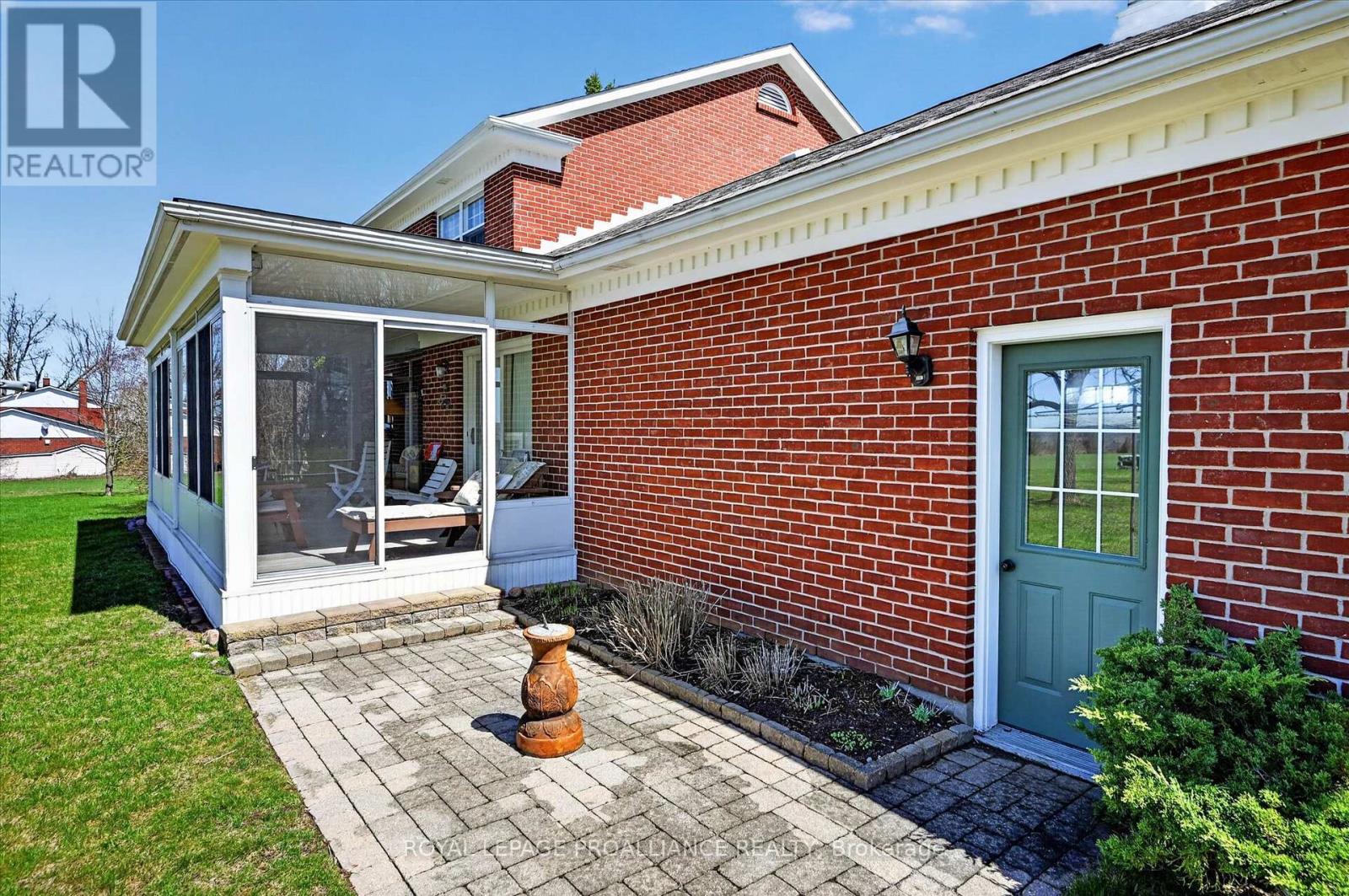 1285 Brealey Drive, Peterborough (Monaghan Ward 2), Ontario  K9K 0C4 - Photo 38 - X13601508