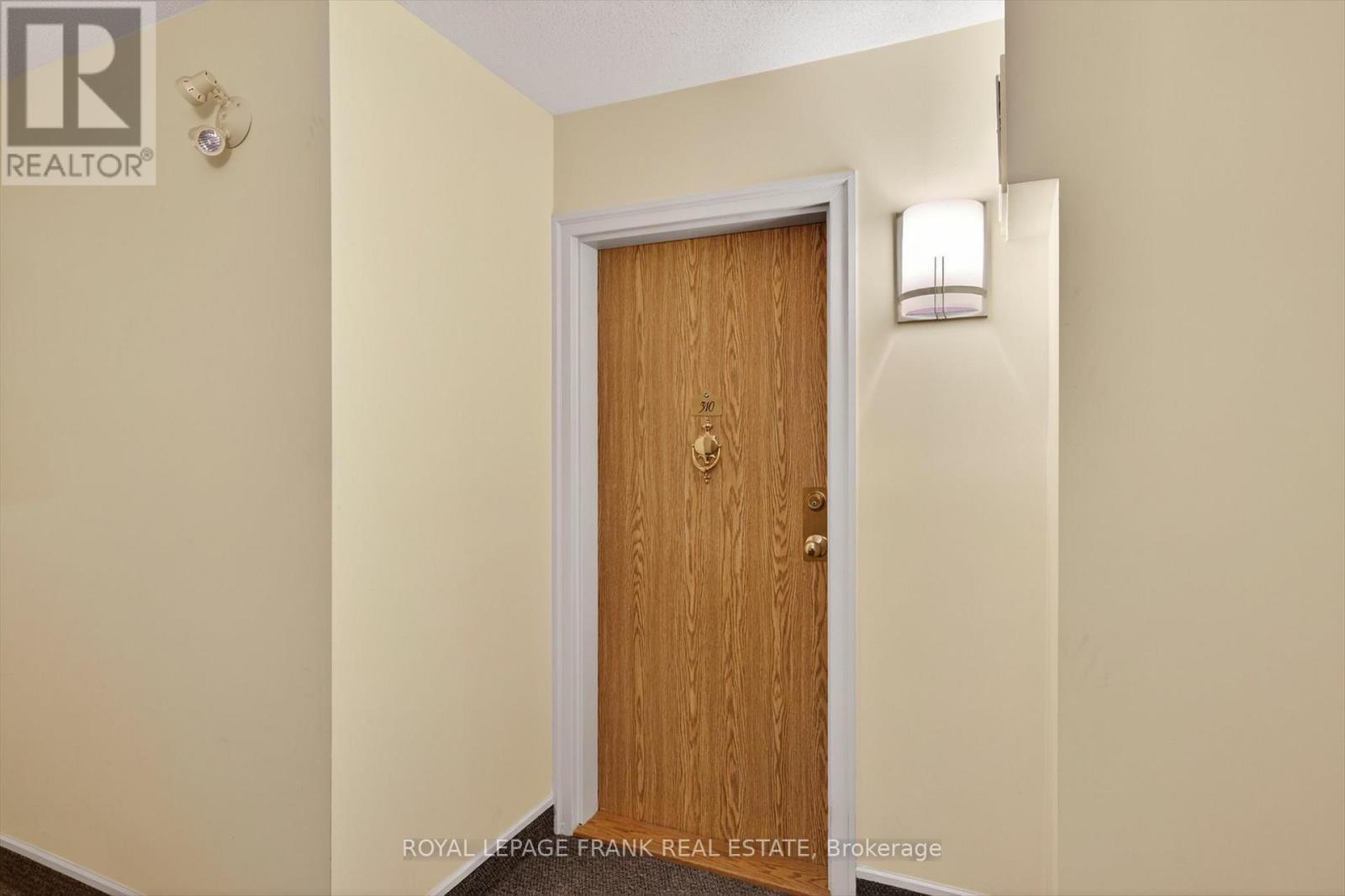 Bldg C #310 - 1099 Clonsilla Avenue, Peterborough (Otonabee Ward 1), Ontario  K9J 8L8 - Photo 4 - X13602234