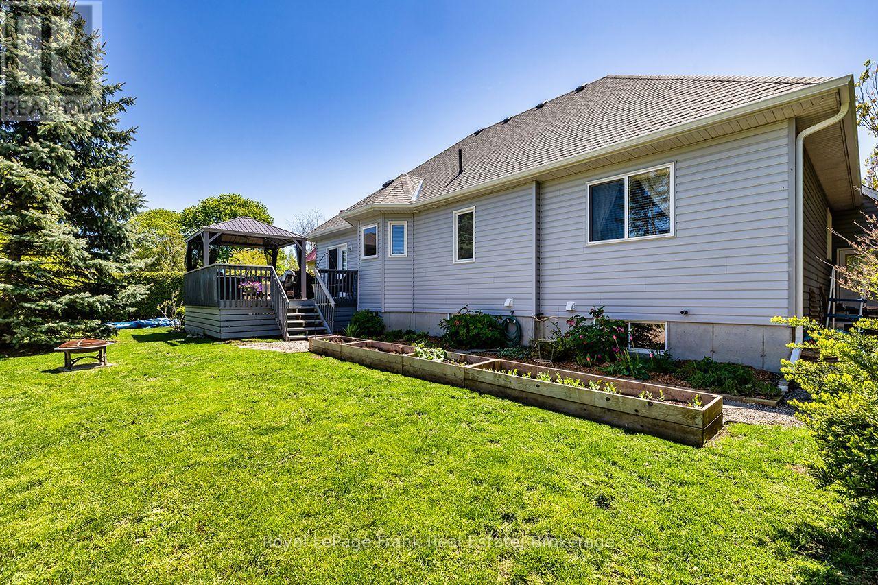 36 Lori Boulevard, Kawartha Lakes (Lindsay), Ontario  K9V 6B6 - Photo 9 - X13602868