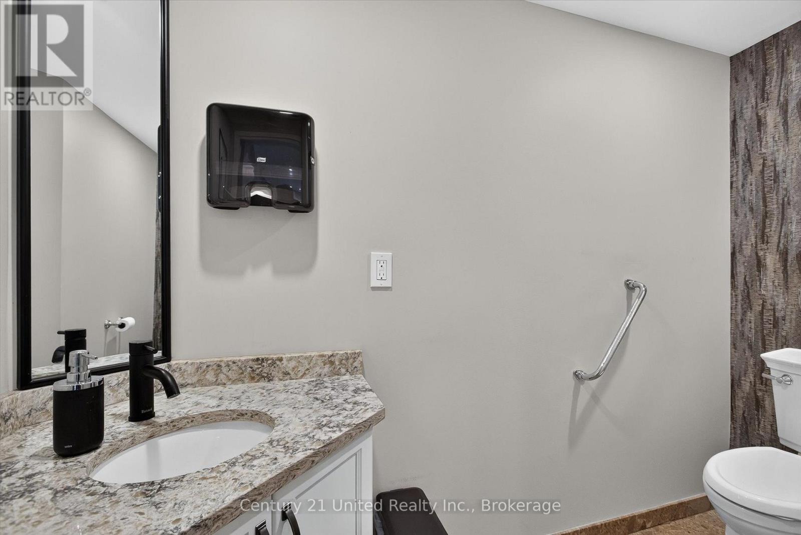 203 - 1818 Cherryhill Road, Peterborough (Monaghan Ward 2), Ontario  K9K 1S6 - Photo 43 - X13603068