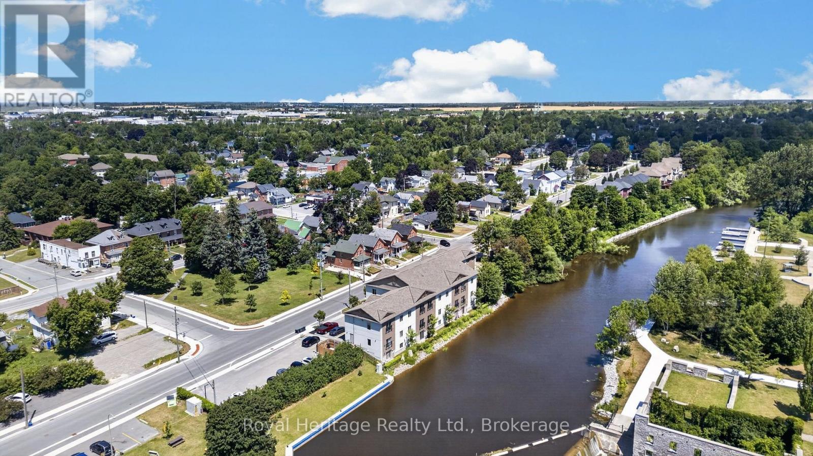204 - 25 King Street, Kawartha Lakes (Lindsay), Ontario  K9V 1C4 - Photo 2 - X13604222