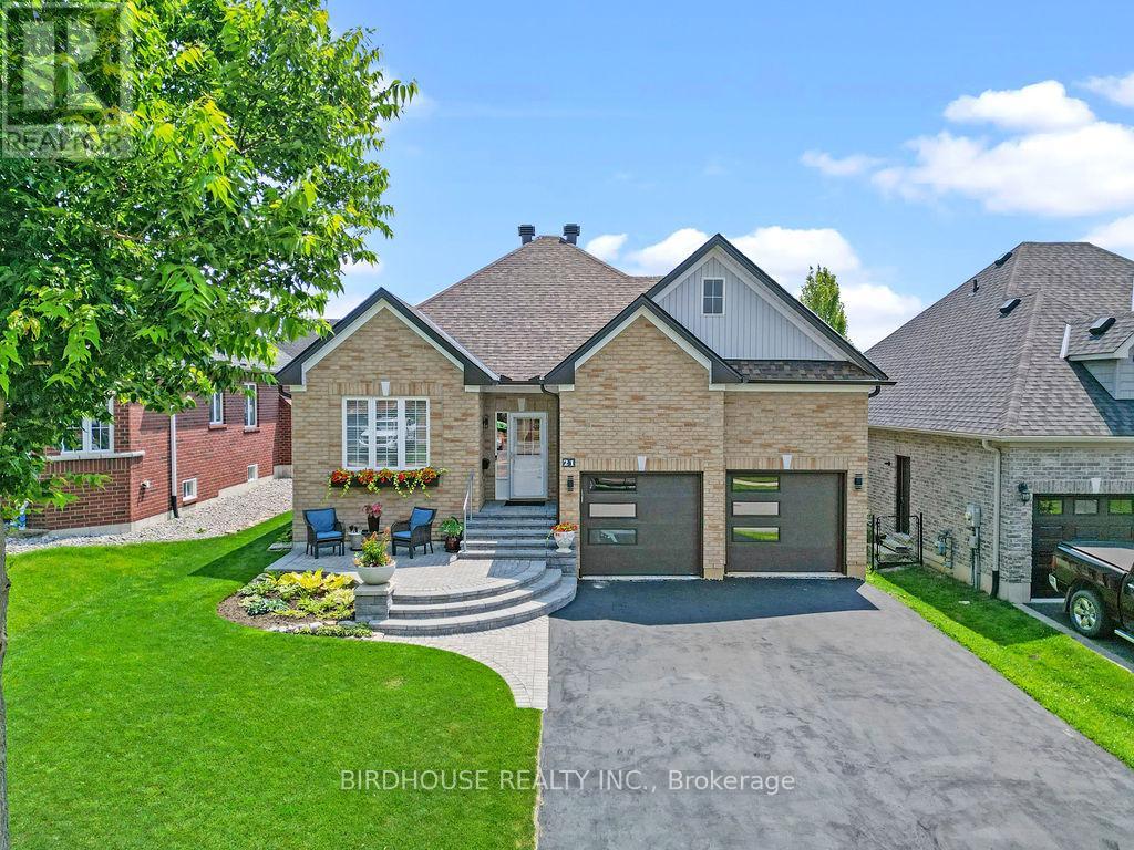 21 ELLIS CRESCENT, kawartha lakes (lindsay), Ontario
