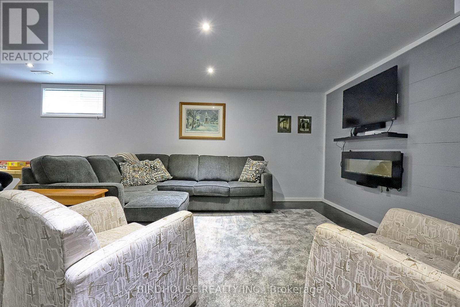 21 Ellis Crescent, Kawartha Lakes (Lindsay), Ontario  K9V 0A4 - Photo 21 - X13605774