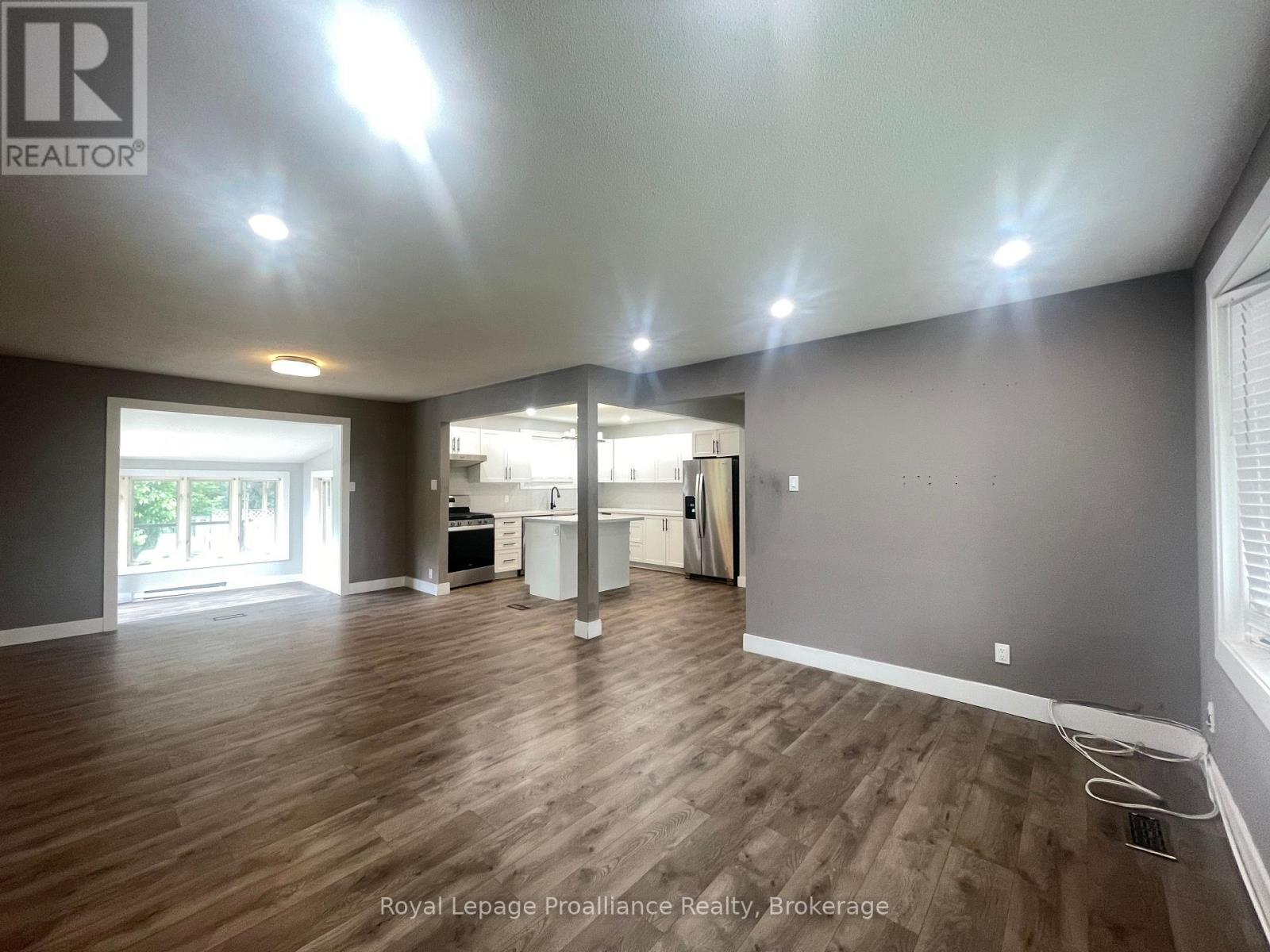 357 Martin Road, Peterborough (Northcrest Ward 5), Ontario  K9K 1C9 - Photo 10 - X13606338