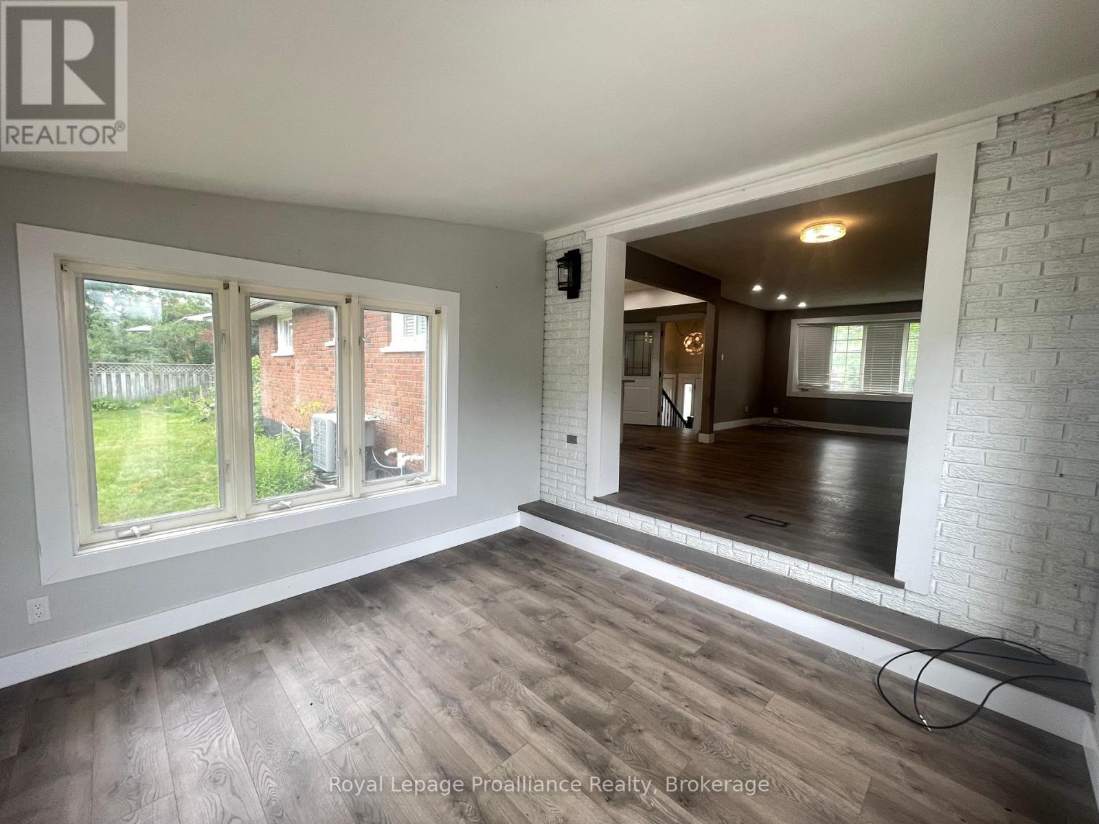 357 Martin Road, Peterborough (Northcrest Ward 5), Ontario  K9K 1C9 - Photo 13 - X13606338