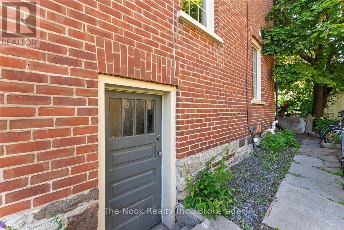 21 Dennistoun Avenue, Peterborough (Northcrest Ward 5), Ontario  K9H 5P8 - Photo 29 - X13607810