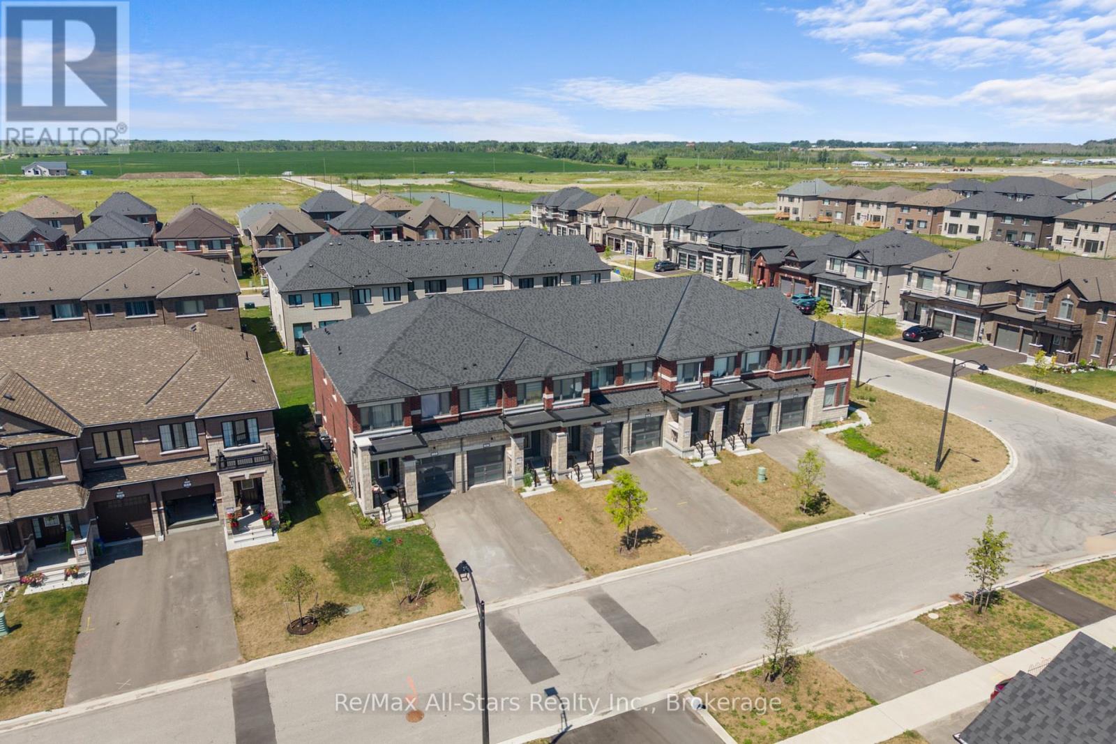 7 Keenan Street, Kawartha Lakes (Lindsay), Ontario  K9V 6C2 - Photo 2 - X13607832