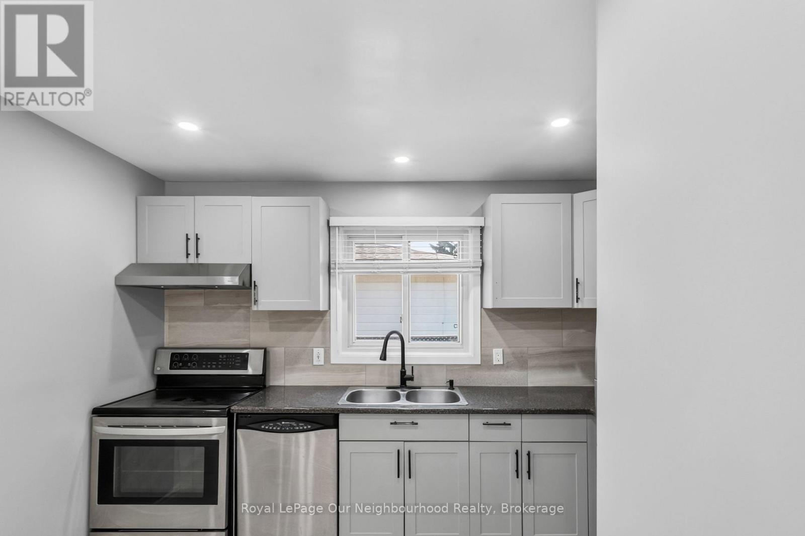 1612 Cherryhill Road, Peterborough (Monaghan Ward 2), Ontario  K9K 1A8 - Photo 5 - X13608530
