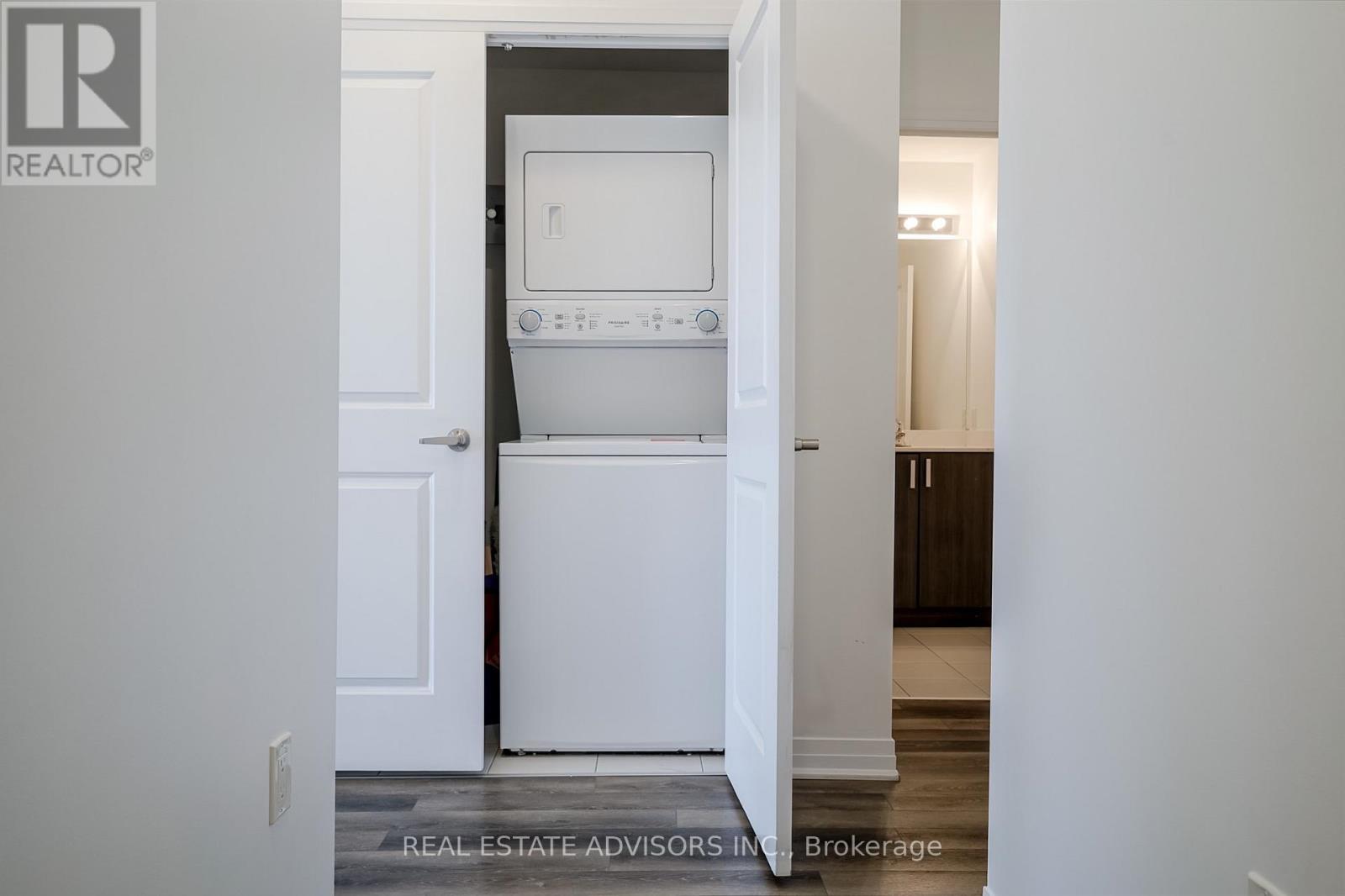 203 - 65 Shipway Avenue, Clarington (Newcastle), Ontario  L1B 0B7 - Photo 14 - E13608532