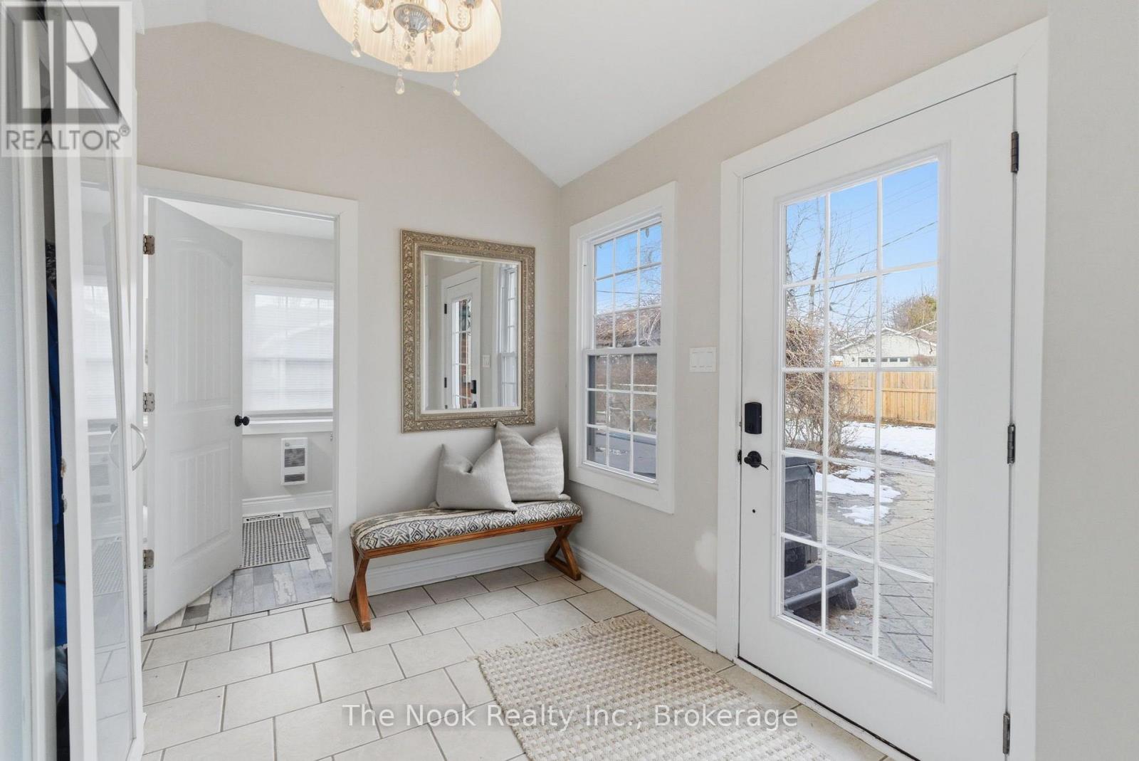 264 Bennet Street, Peterborough (Northcrest Ward 5), Ontario  K9H 5B9 - Photo 25 - X13609544