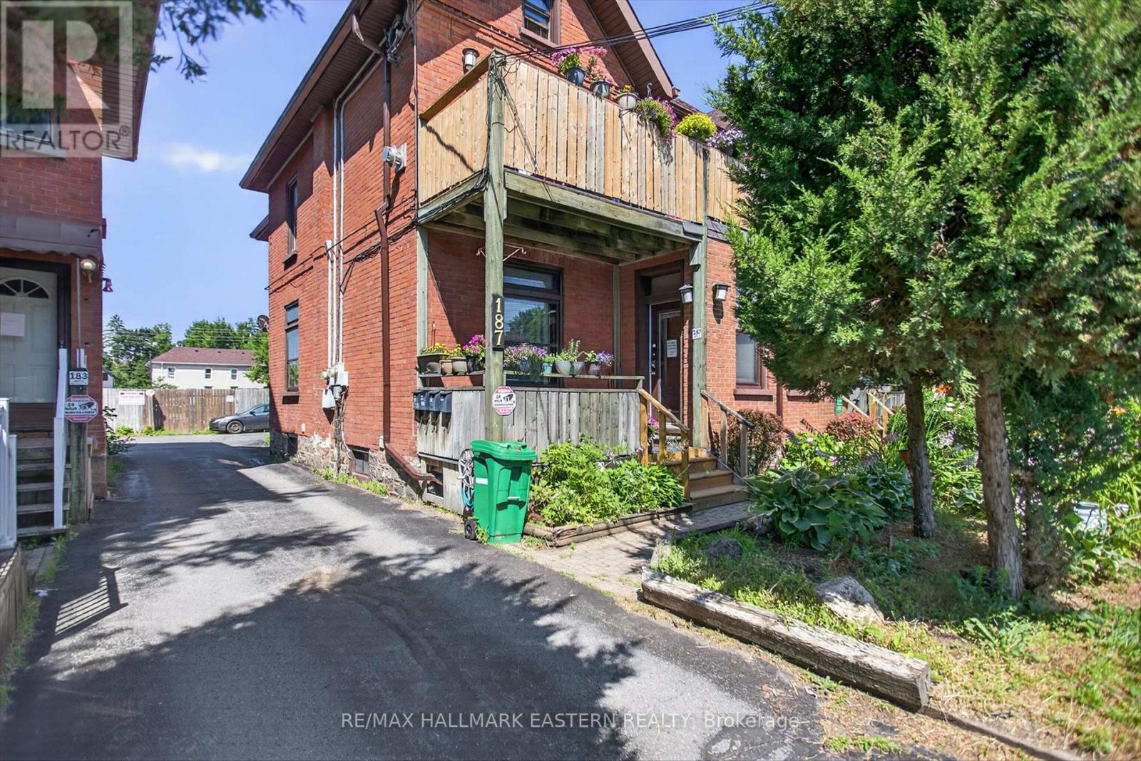 187 Aylmer Street N, Peterborough (Town Ward 3), Ontario  K9J 3K2 - Photo 7 - X13609636