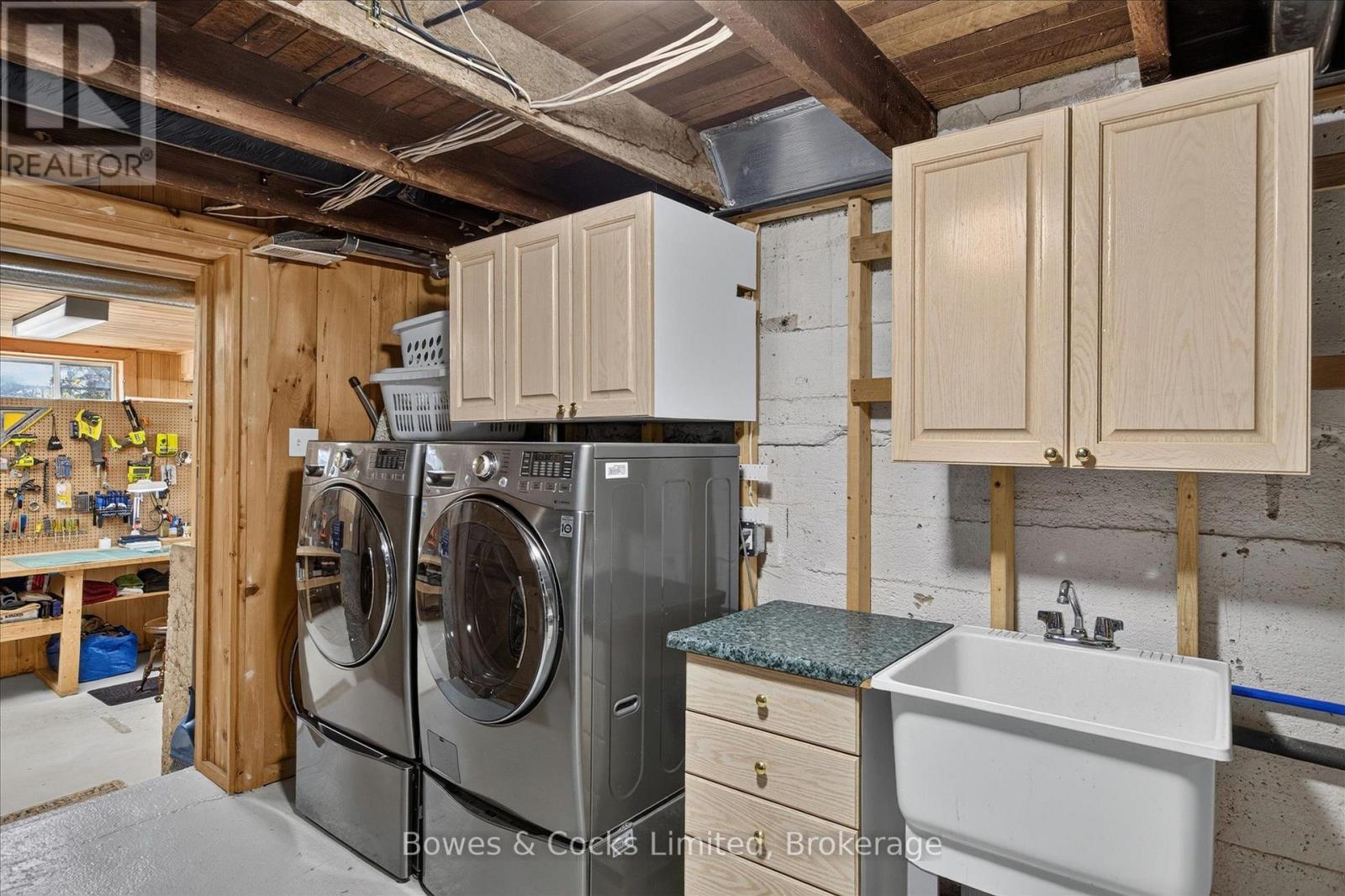 251 Engleburn Avenue, Peterborough (Ashburnham Ward 4), Ontario  K9J 7L4 - Photo 33 - X13609752