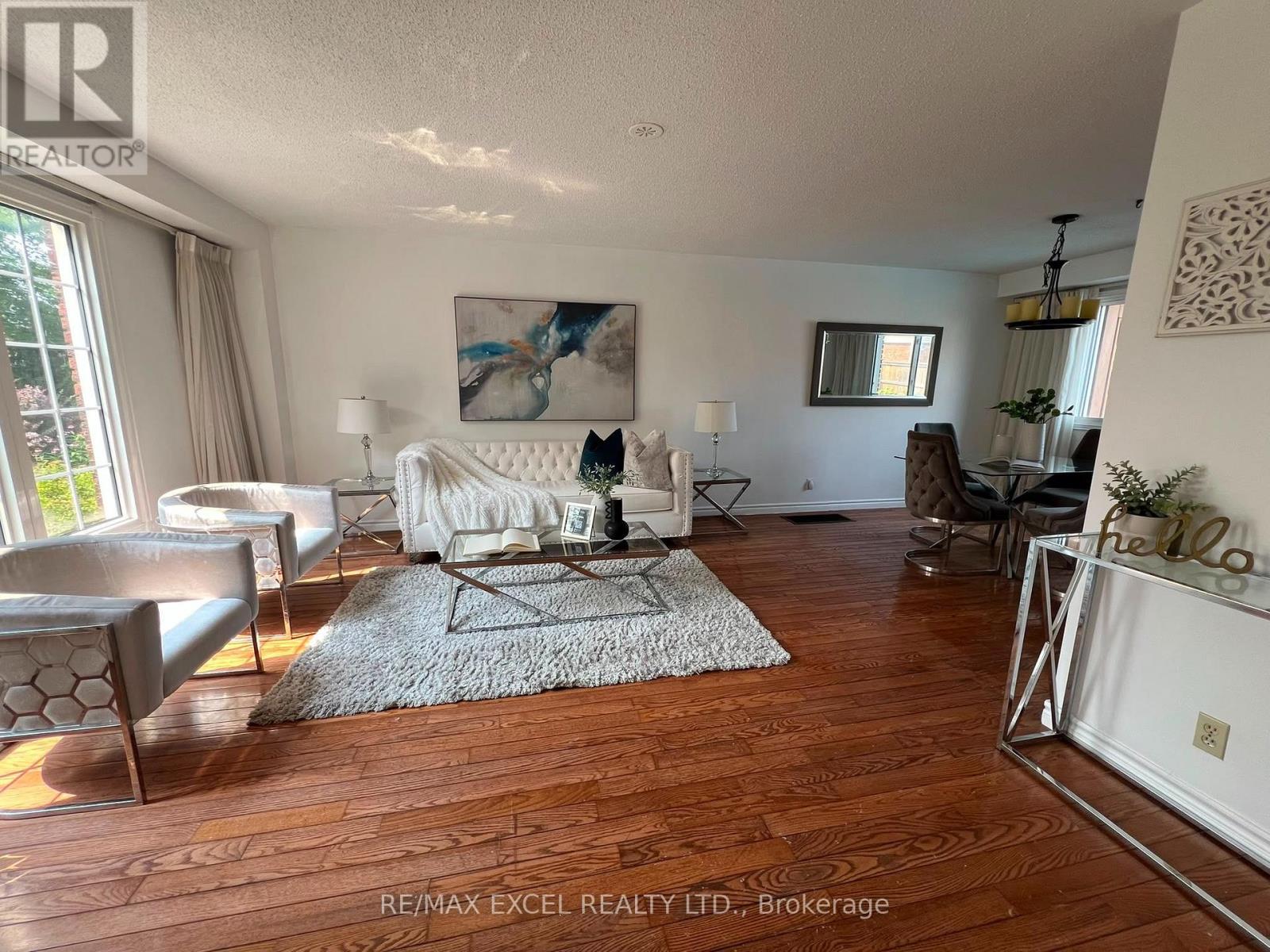 218 Angeline Street N, Kawartha Lakes (Lindsay), Ontario  K9V 5E9 - Photo 3 - X13609662
